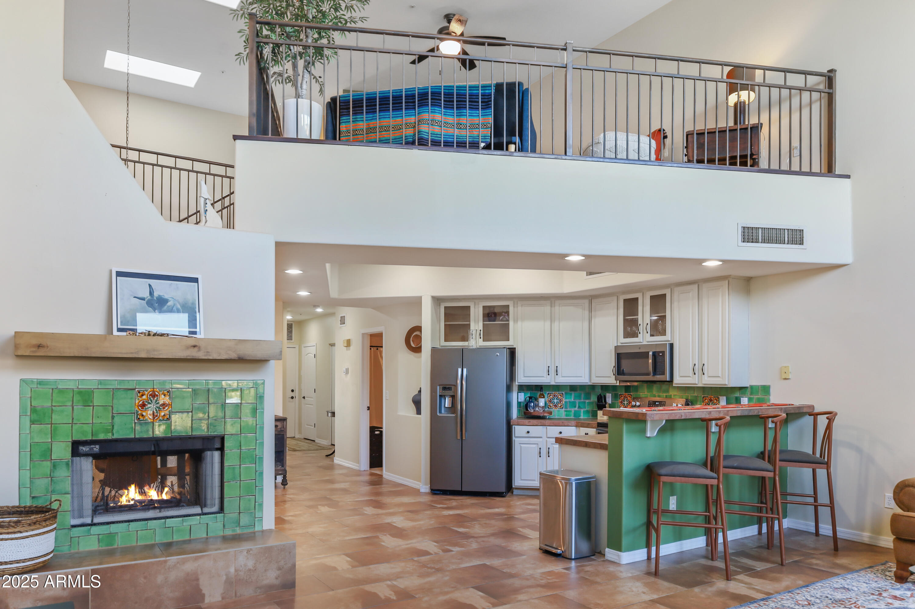 13022 N MOUNTAINSIDE Drive B