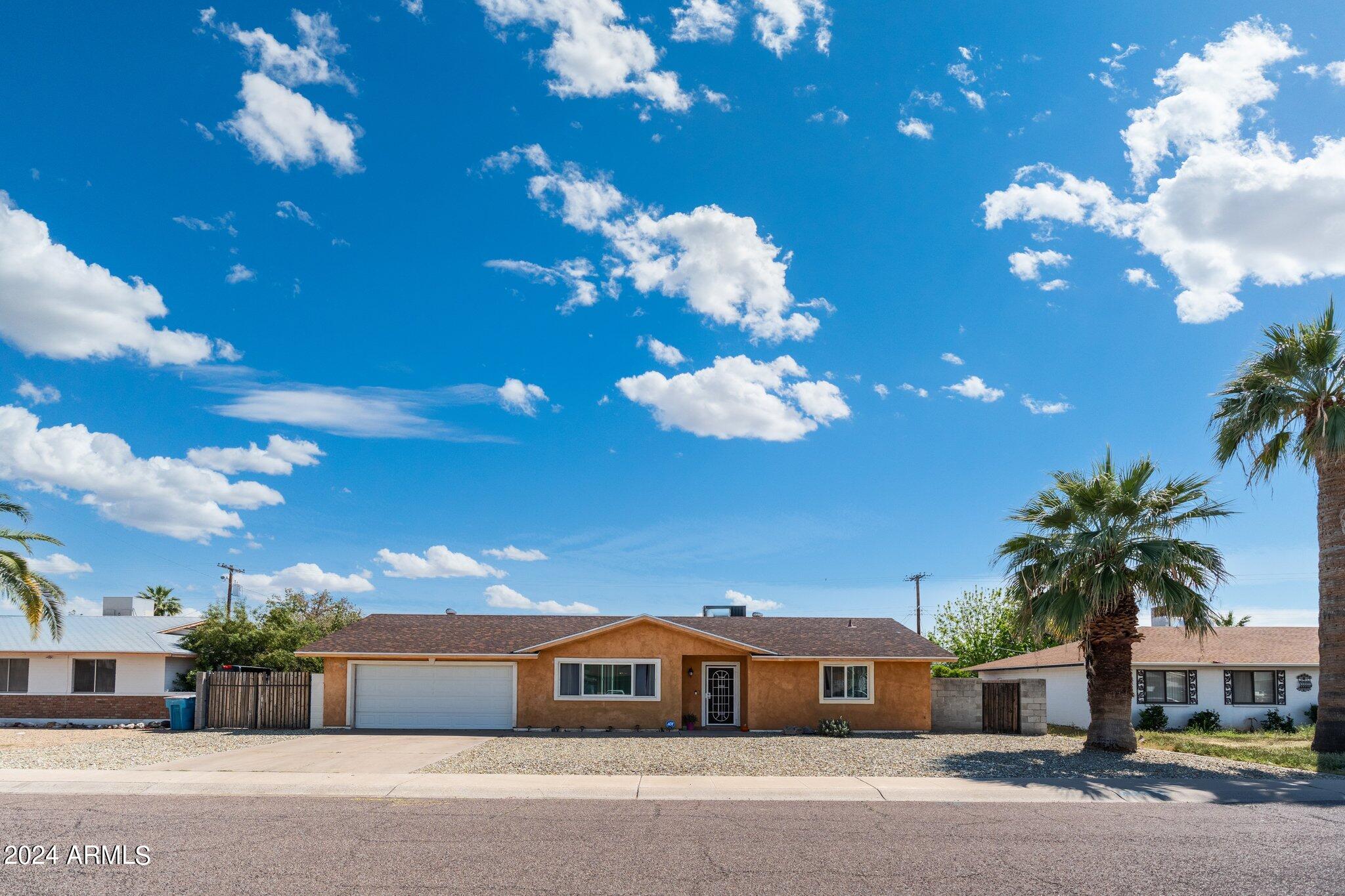 4201 W Townley Avenue