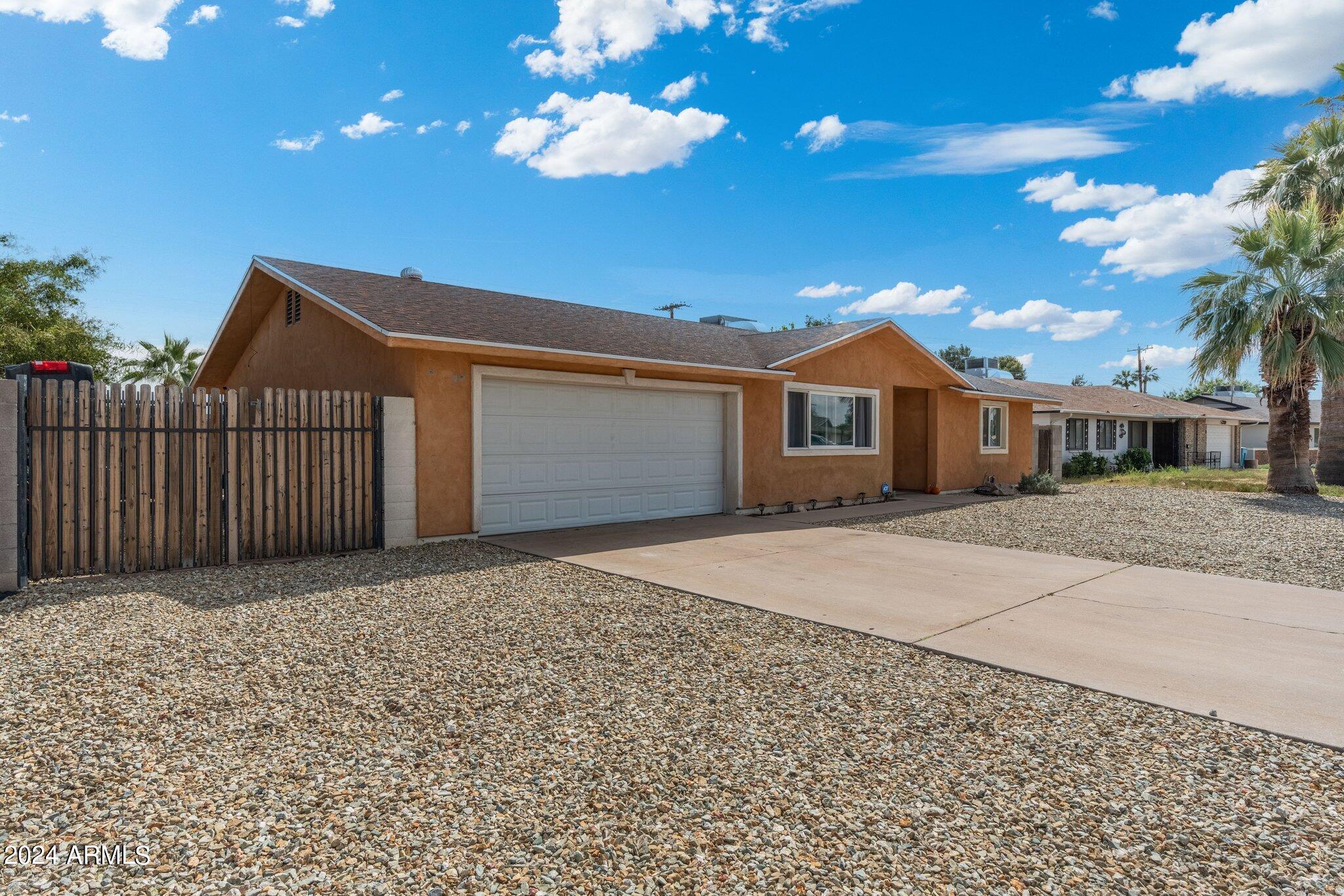 4201 W Townley Avenue