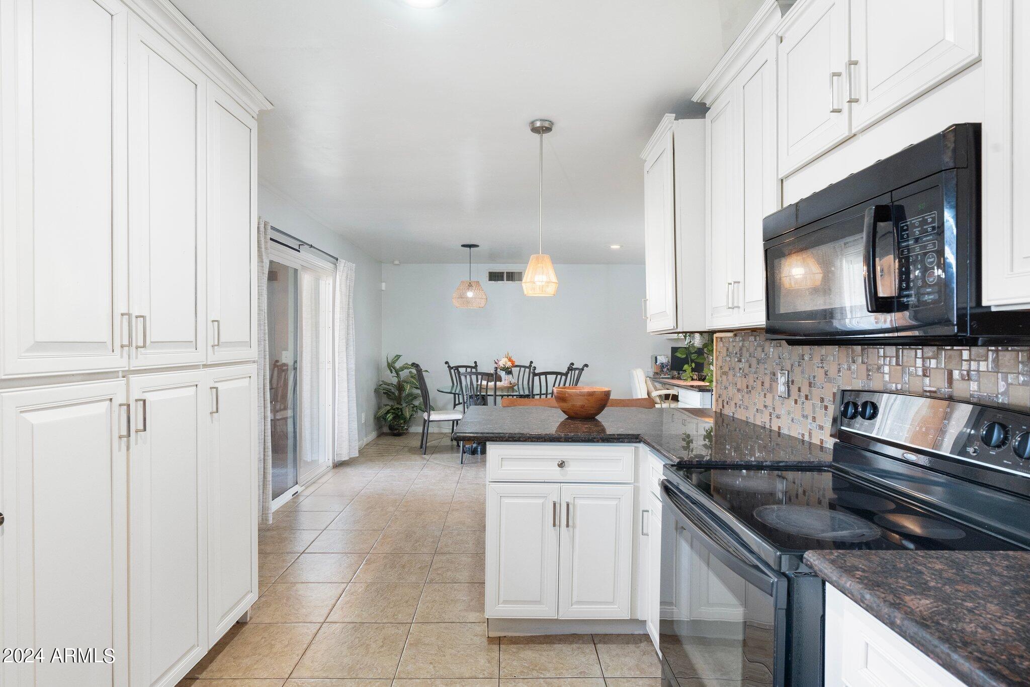 4201 W Townley Avenue