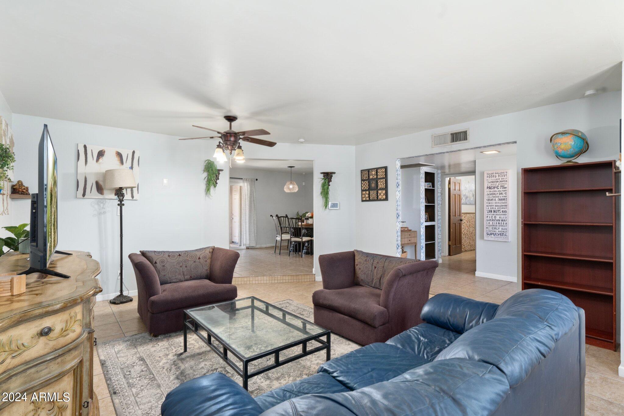 4201 W Townley Avenue