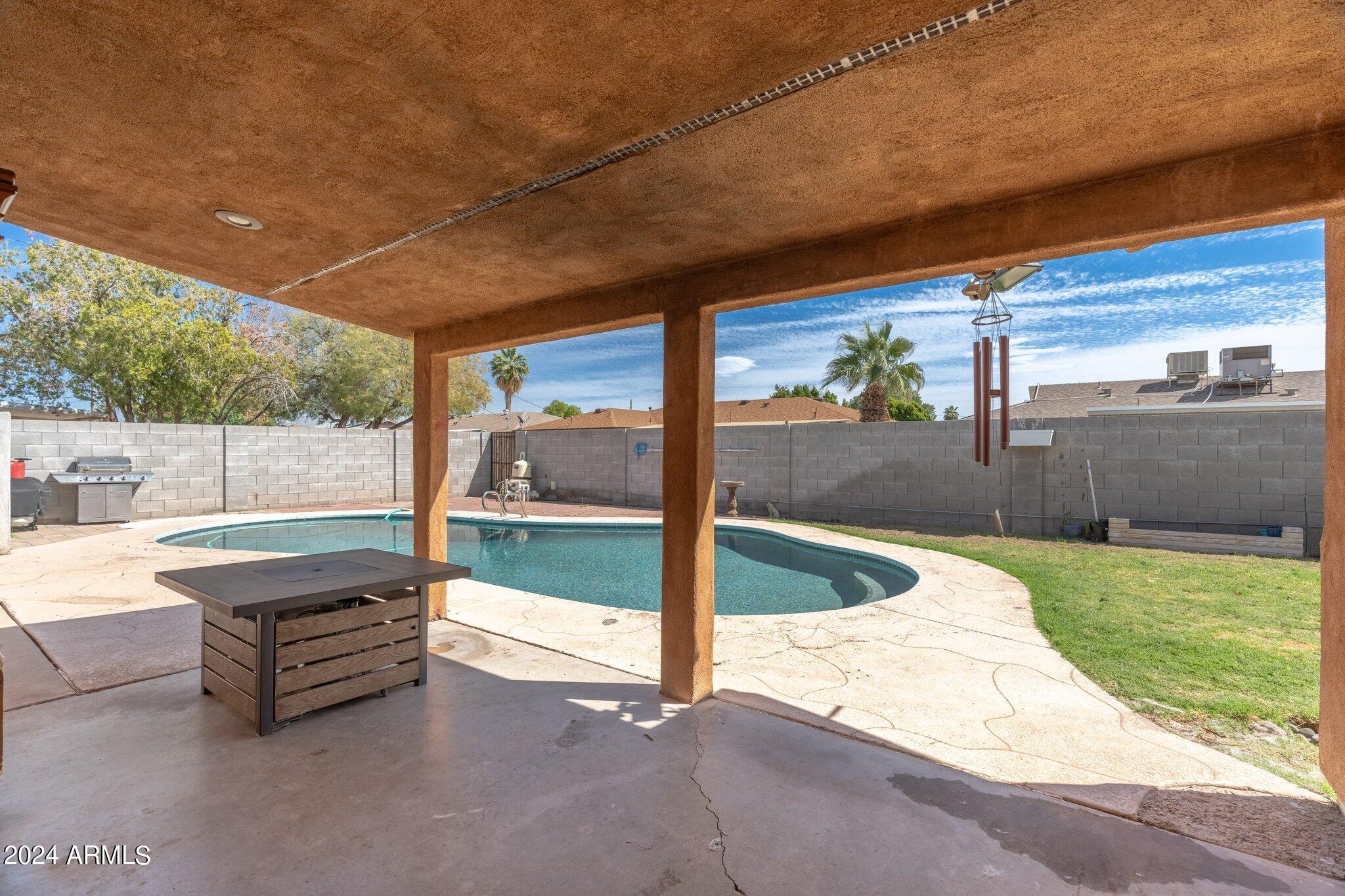 4201 W Townley Avenue