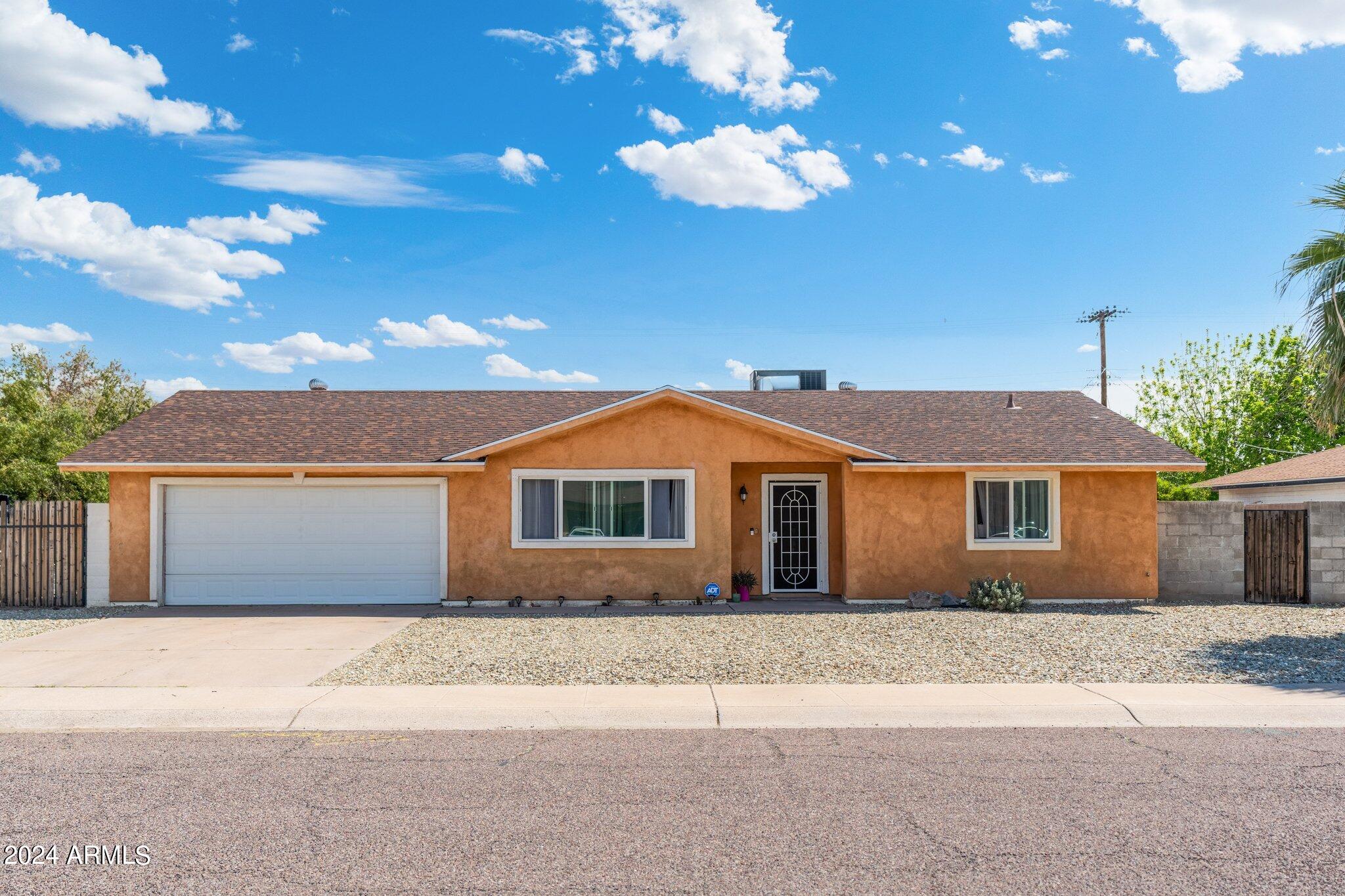 4201 W Townley Avenue