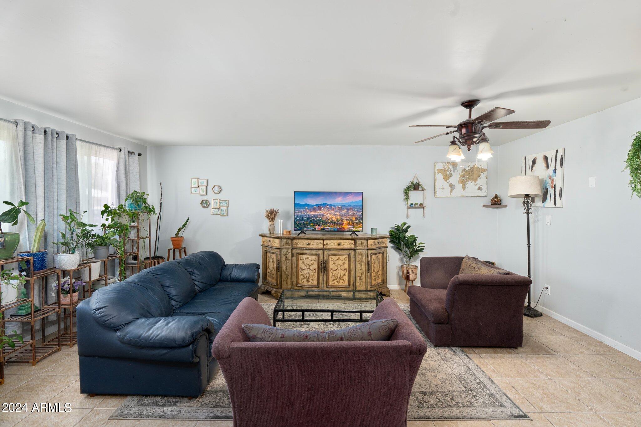 4201 W Townley Avenue