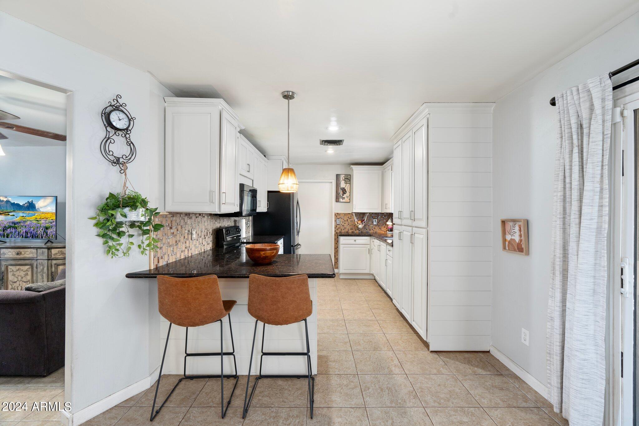 4201 W Townley Avenue