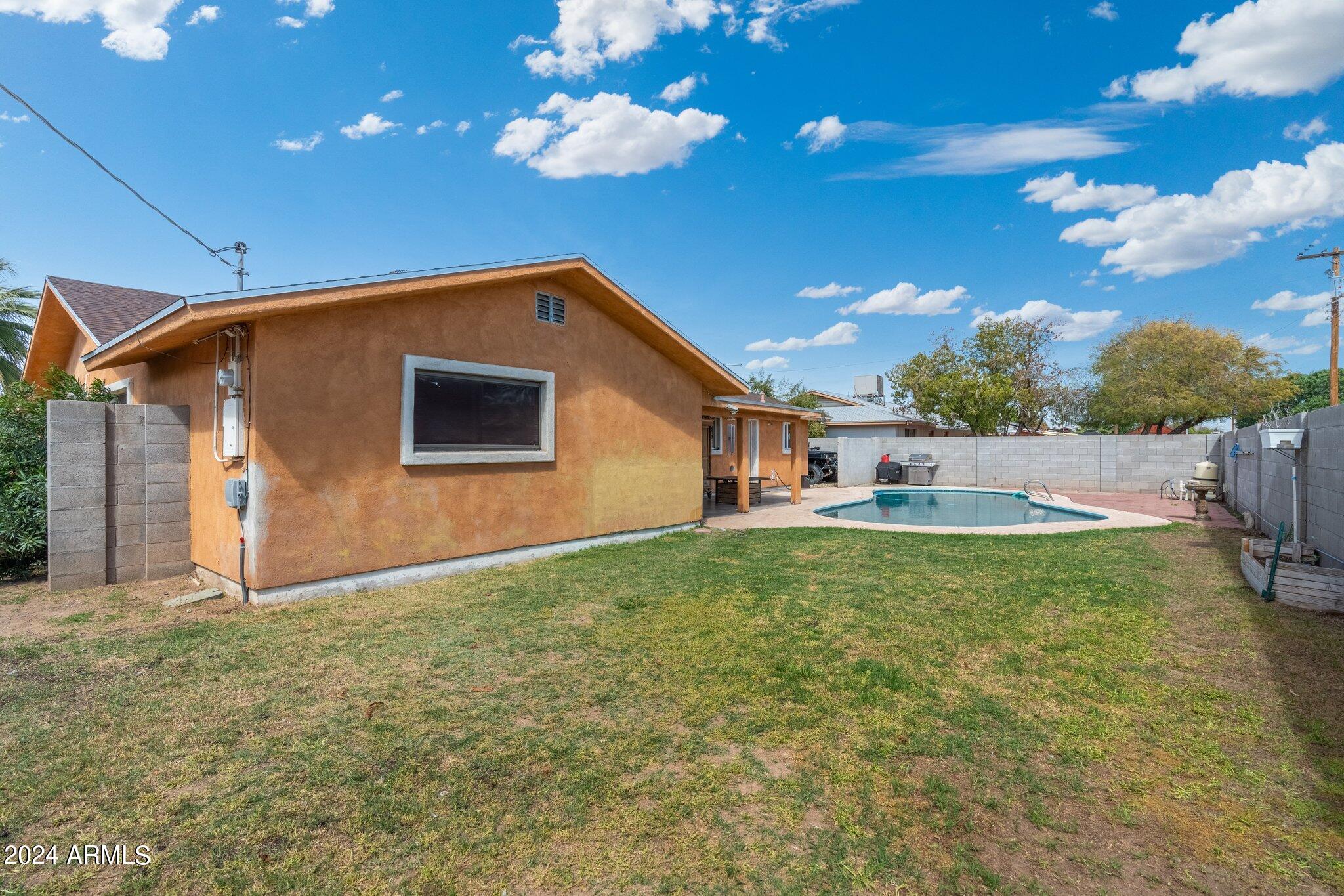 4201 W Townley Avenue