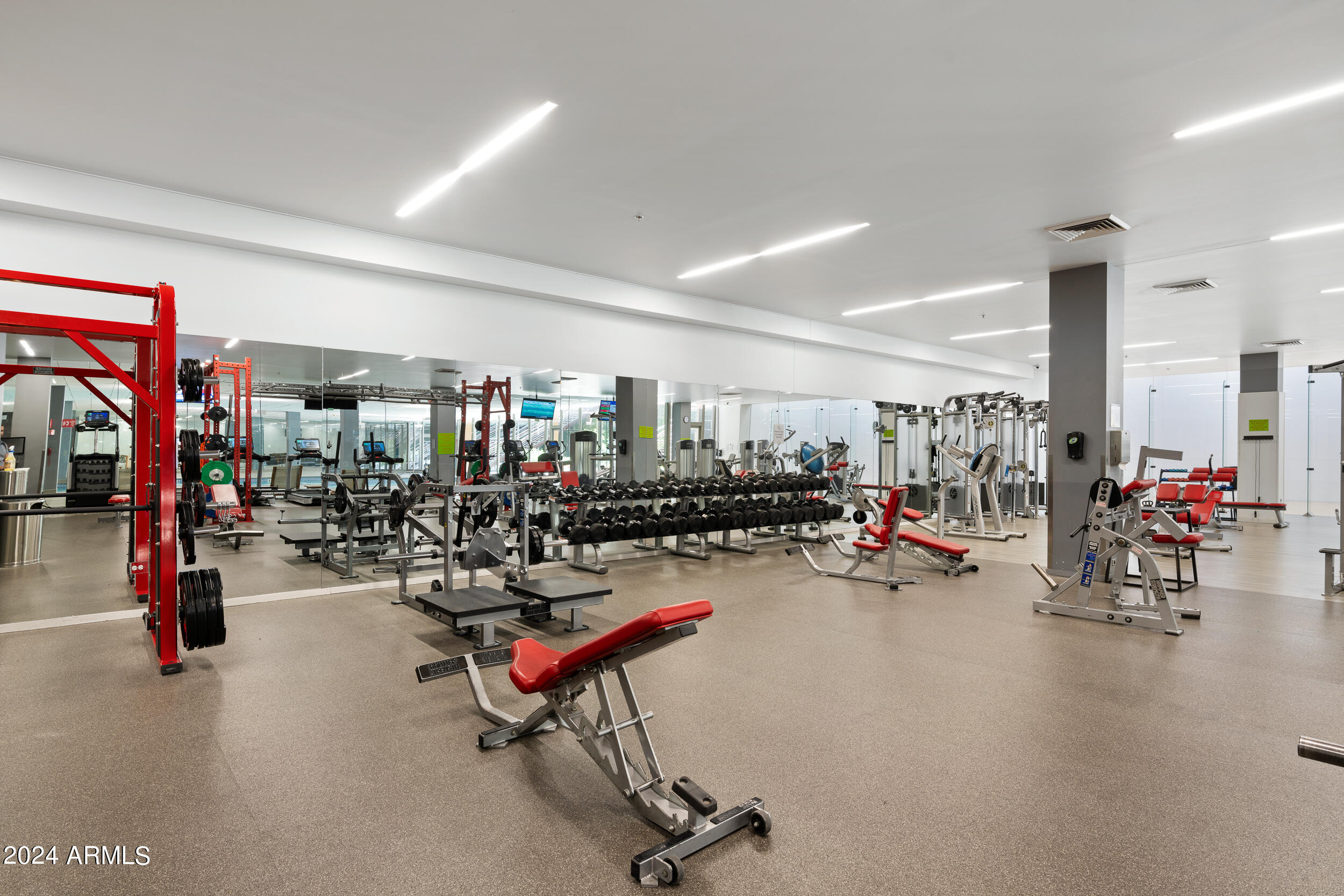 7121 E RANCHO VISTA Drive 1004