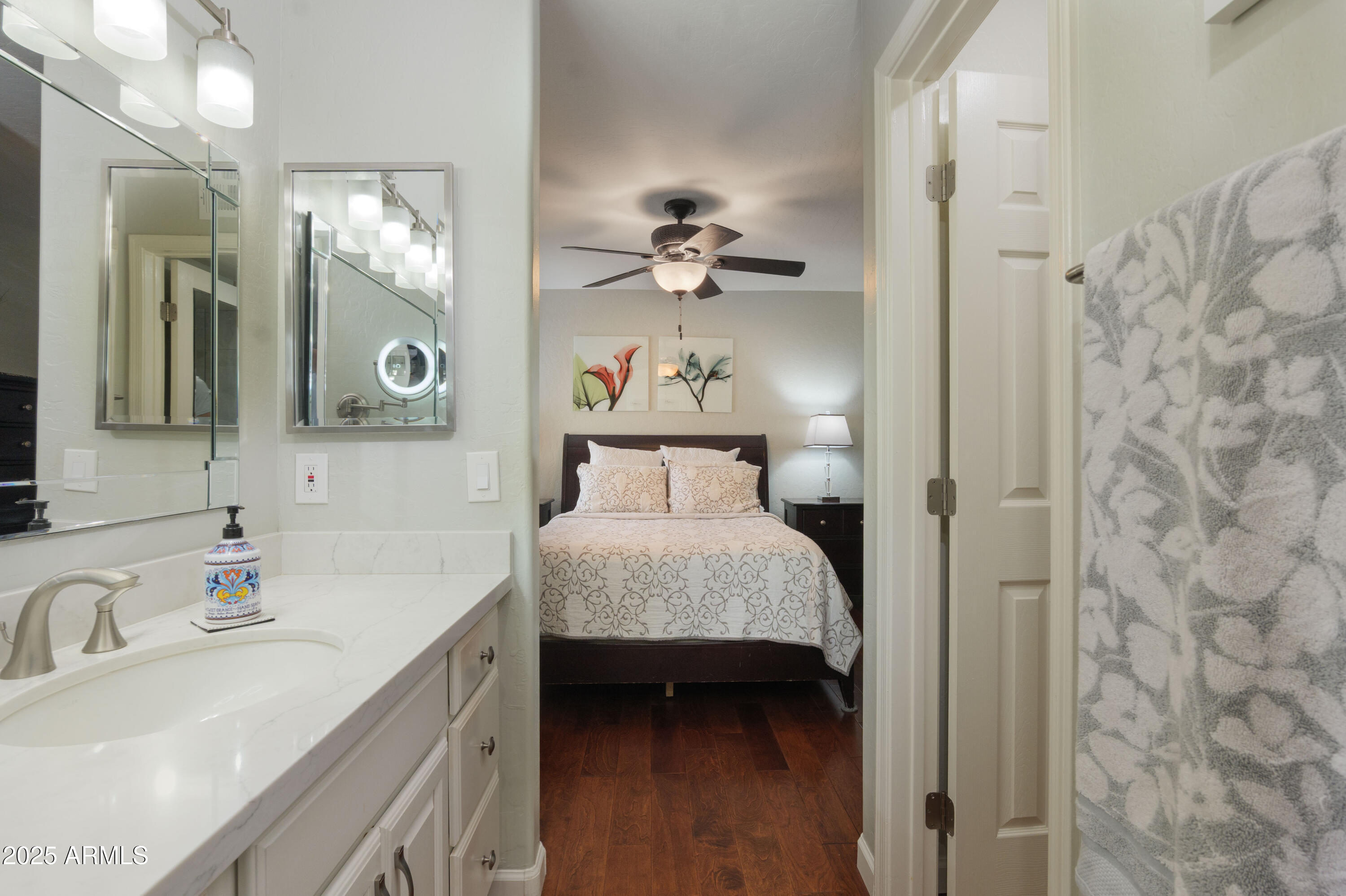 2100 W LEMON TREE Place 78