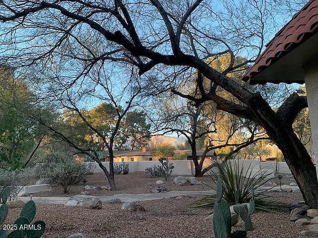 6050 E MIRAMAR Drive