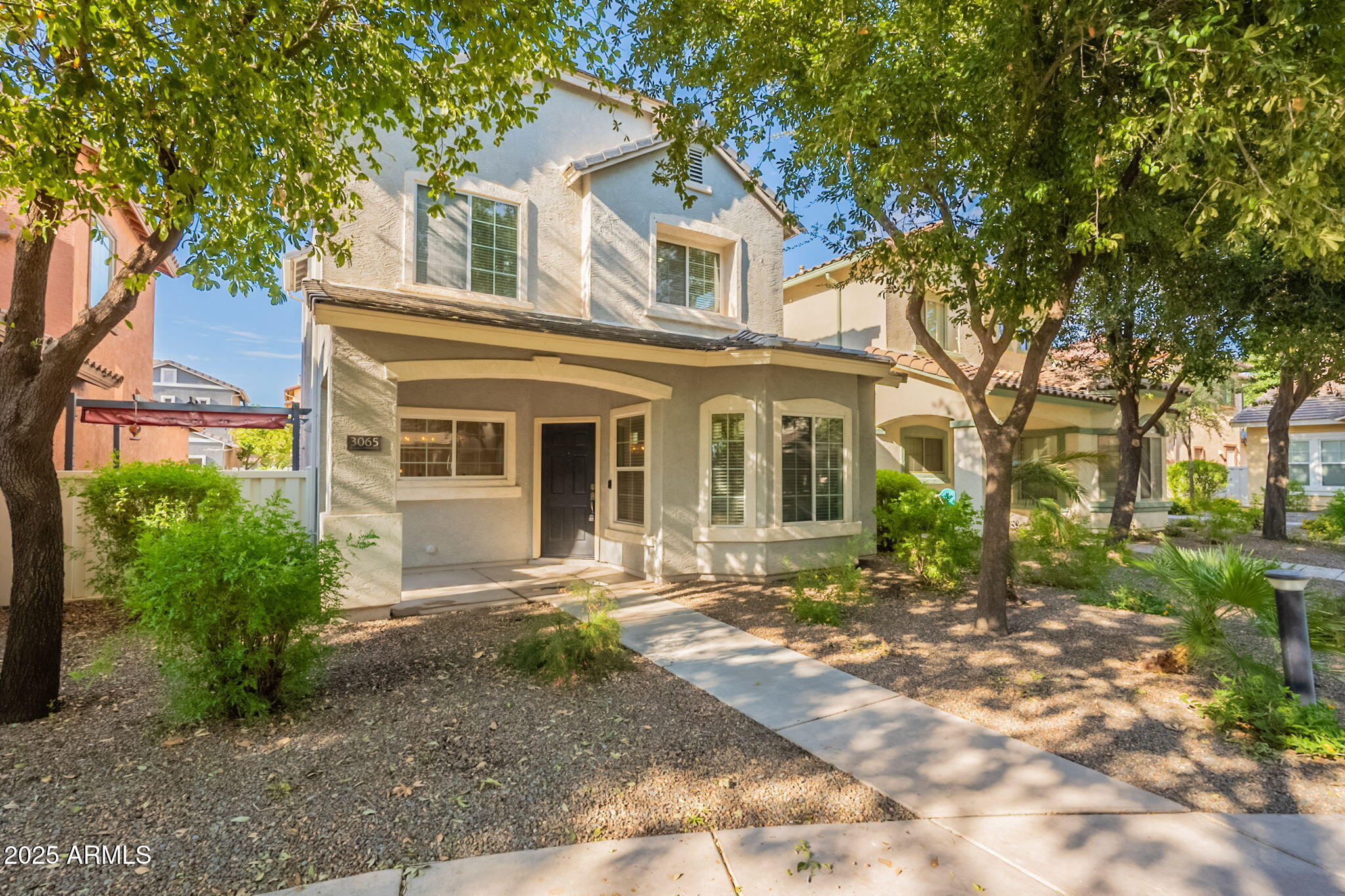 3065 E TAMARISK Street