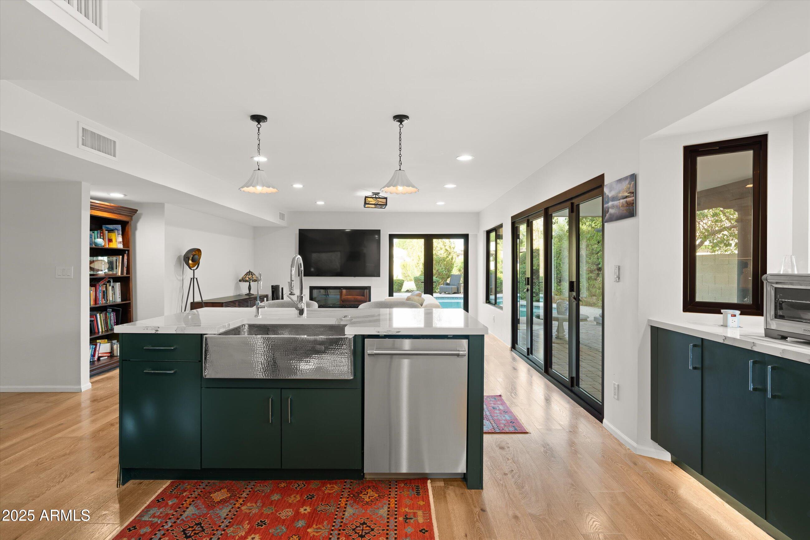 7505 E TIMBERLANE Court