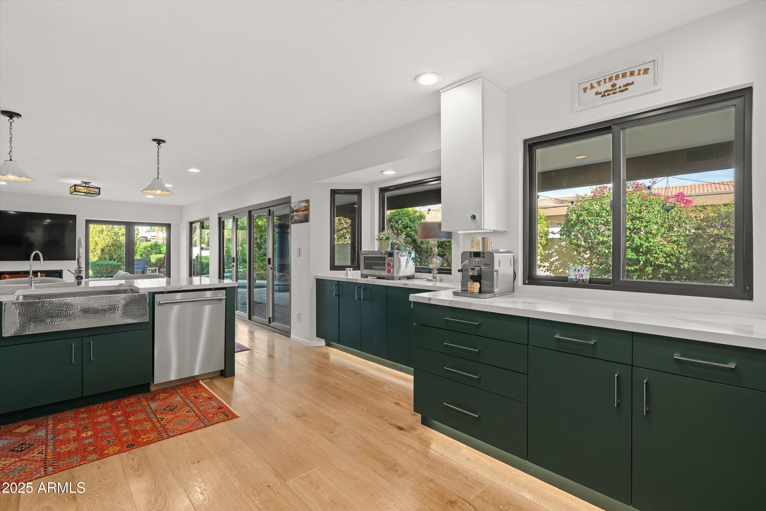 7505 E TIMBERLANE Court