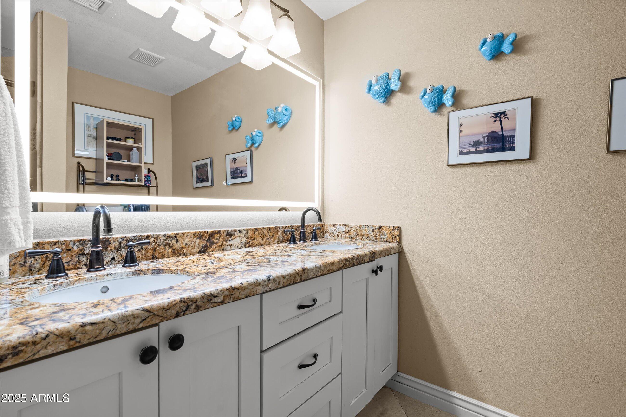 7505 E TIMBERLANE Court