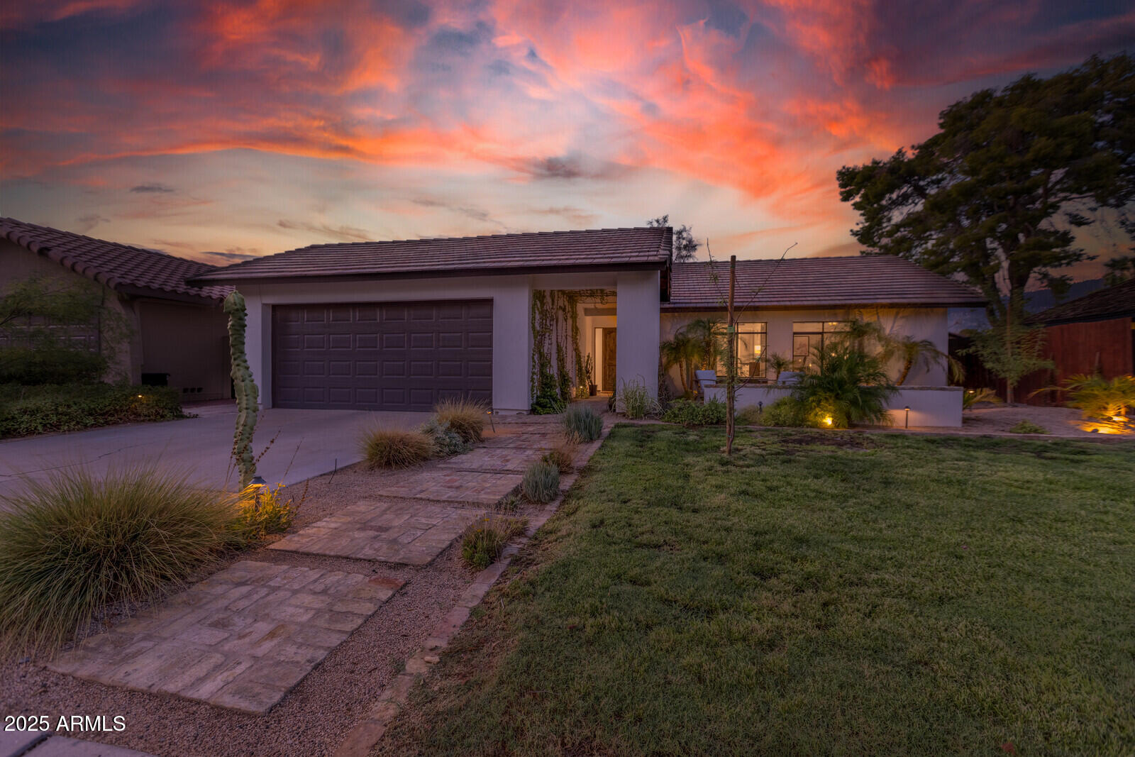 948 E DRIFTWOOD Drive