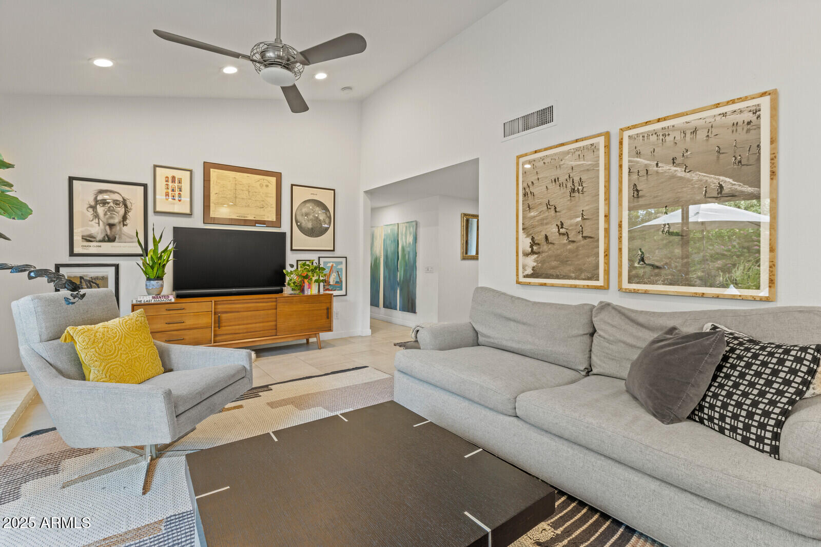 948 E DRIFTWOOD Drive