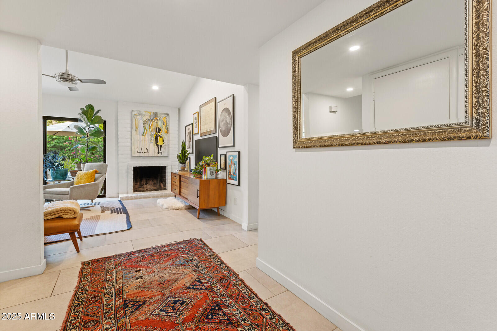 948 E DRIFTWOOD Drive