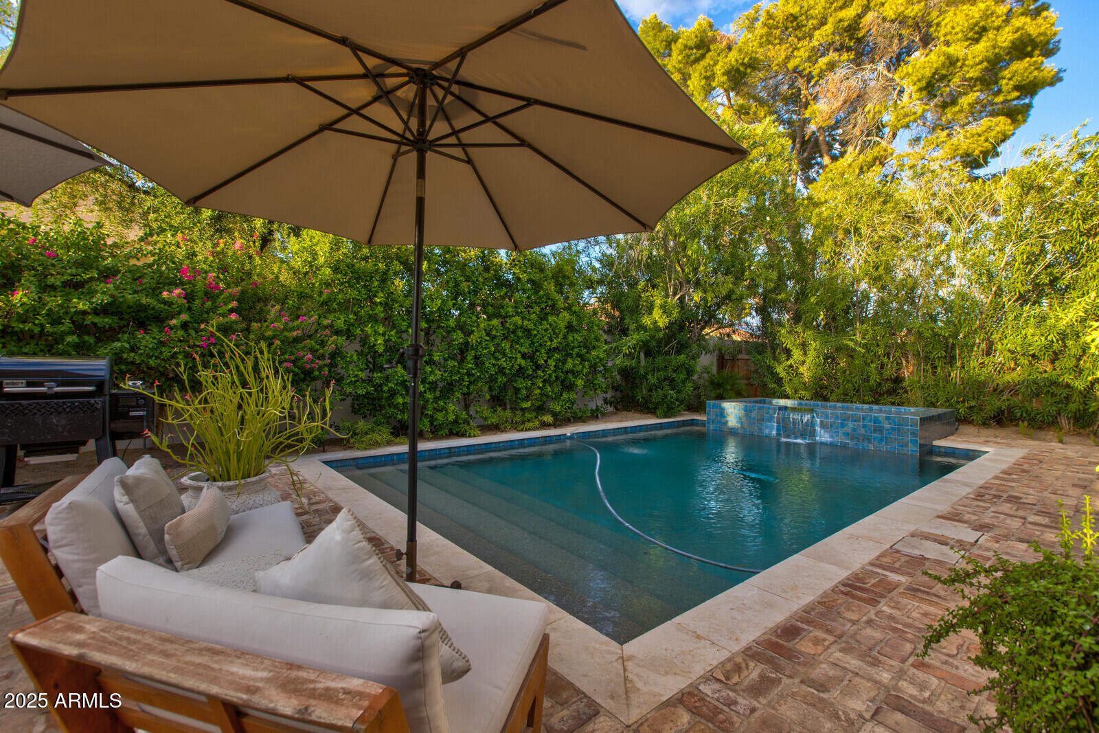 948 E DRIFTWOOD Drive