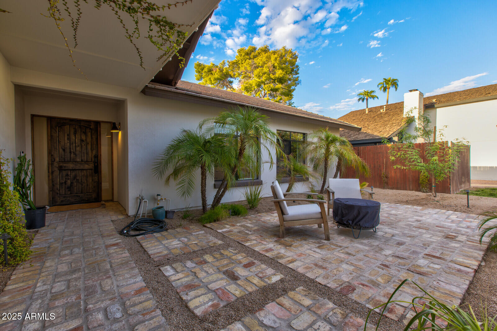 948 E DRIFTWOOD Drive