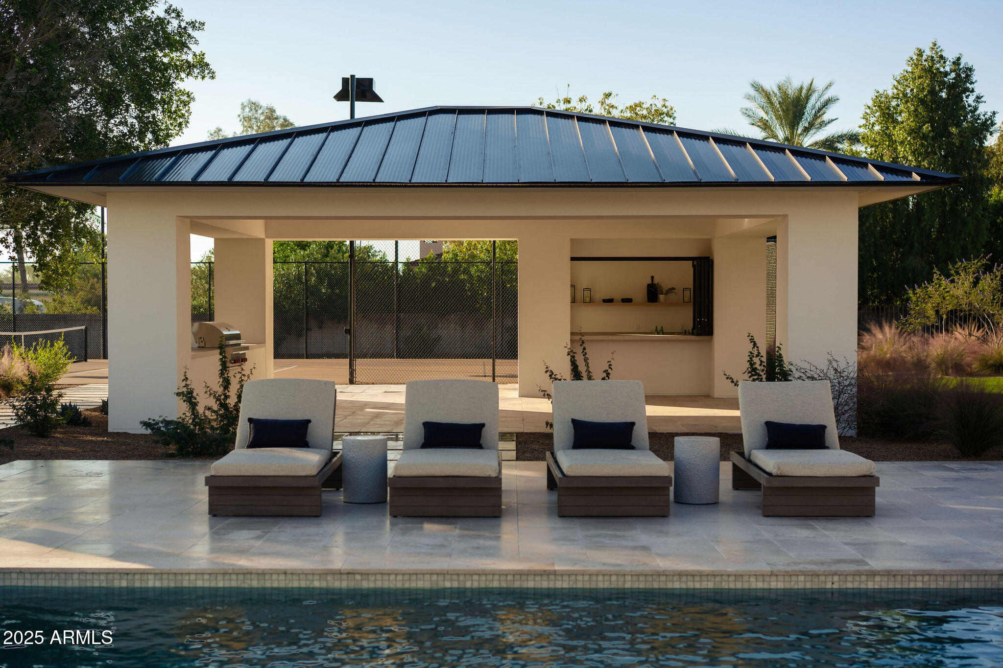 6215 N CASA BLANCA Drive