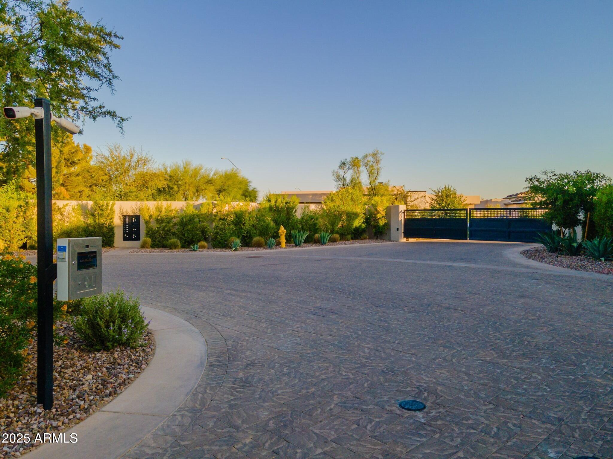7142 E IRONWOOD Drive