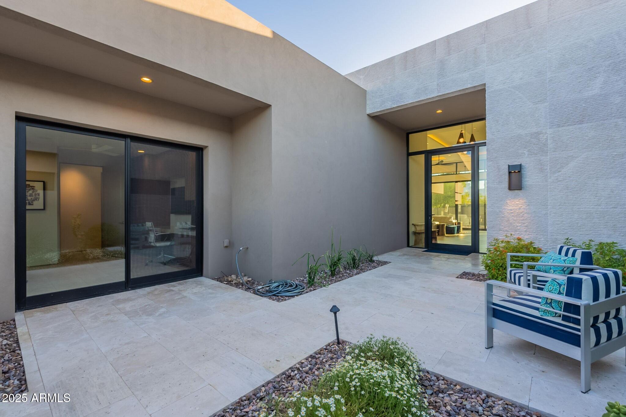 7142 E IRONWOOD Drive