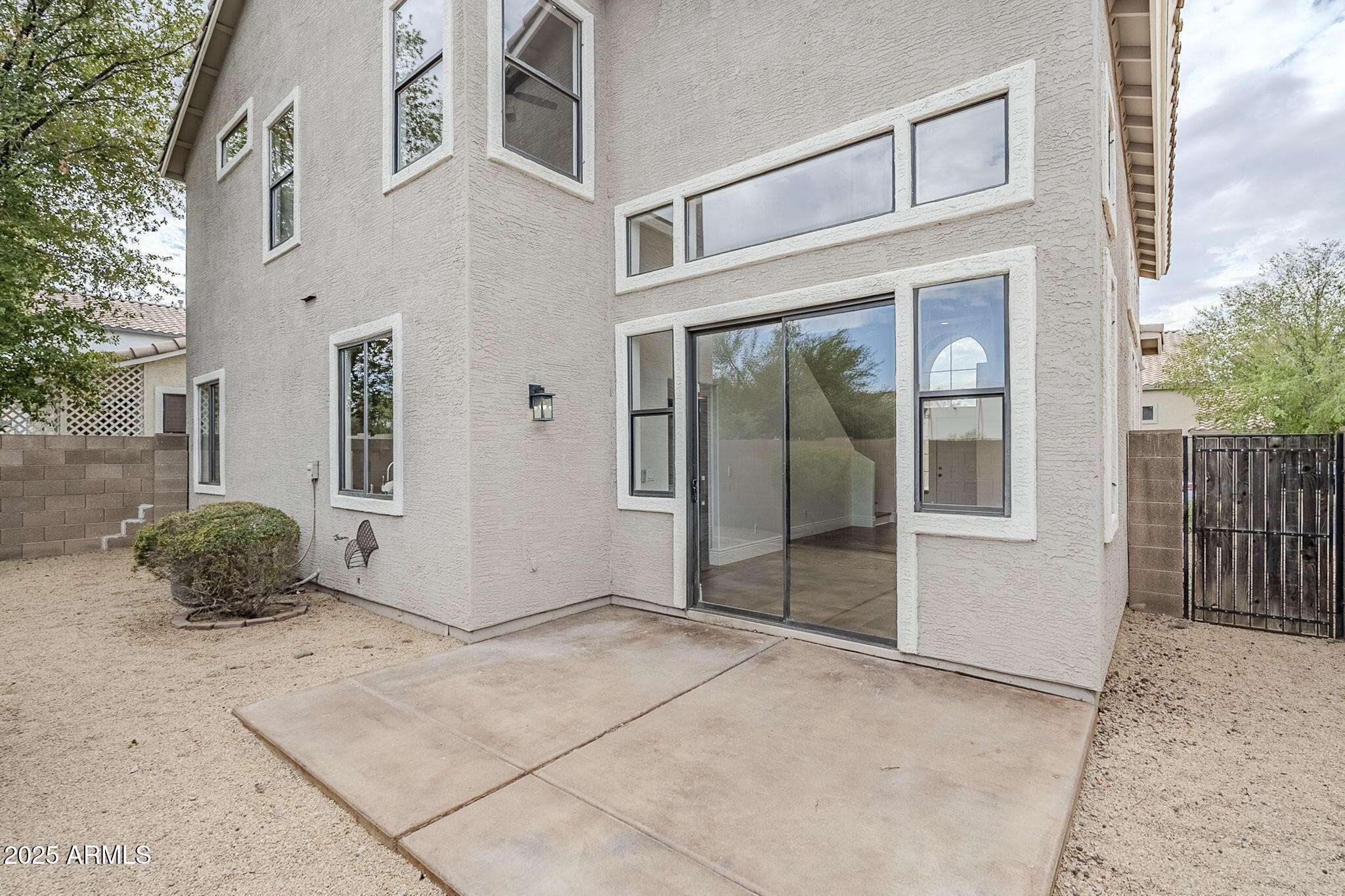 1425 S LINDSAY Road 36