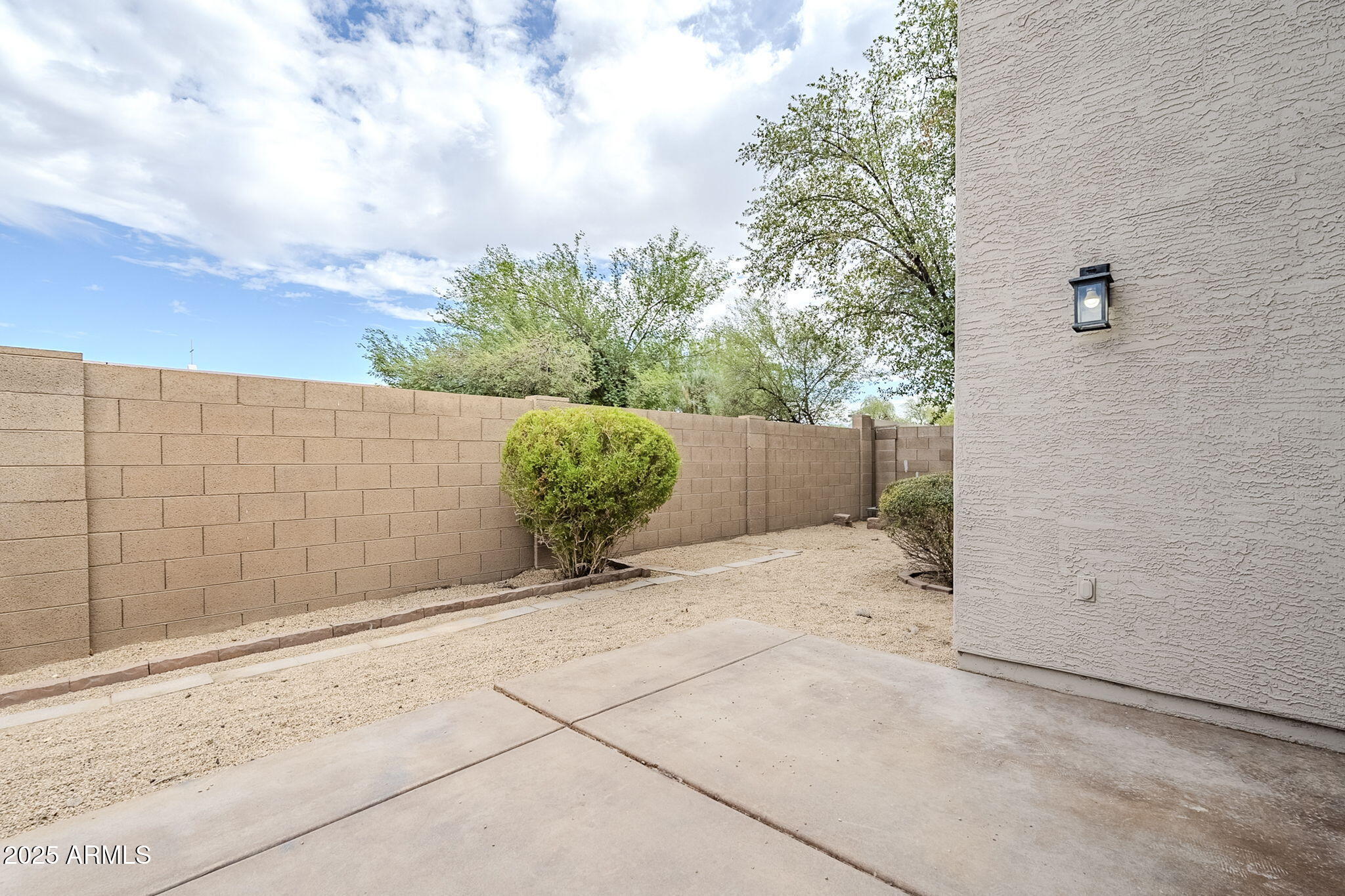 1425 S LINDSAY Road 36