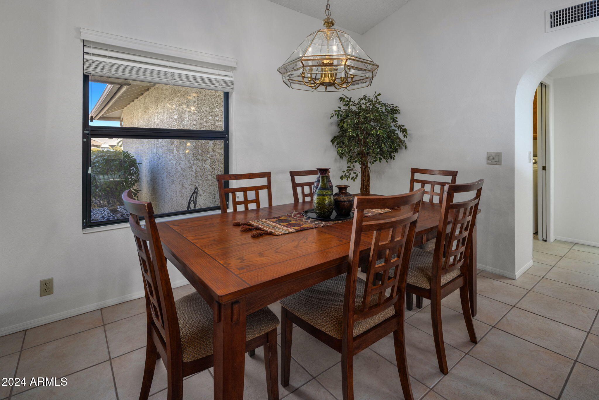 9856 W RIMROCK Drive