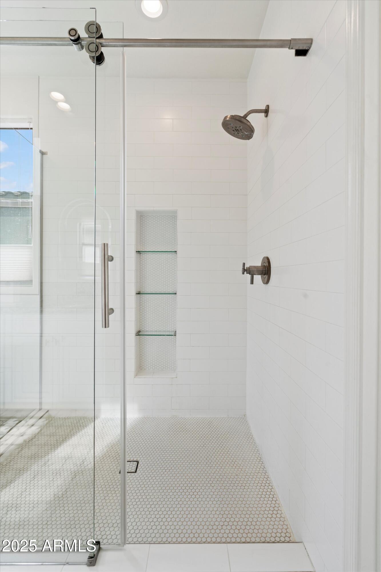 20802 N GRAYHAWK Drive 1123