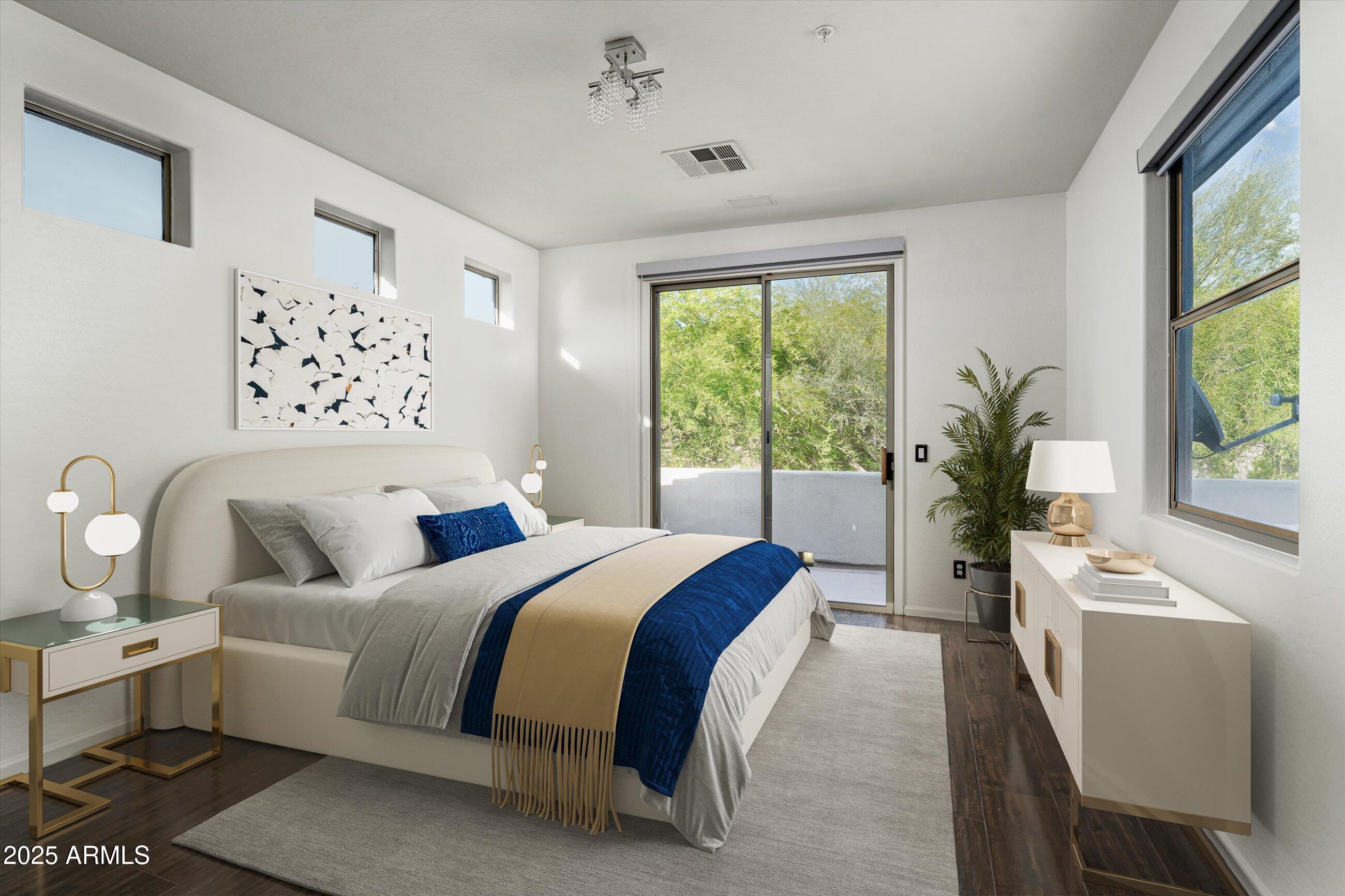 20802 N GRAYHAWK Drive 1123