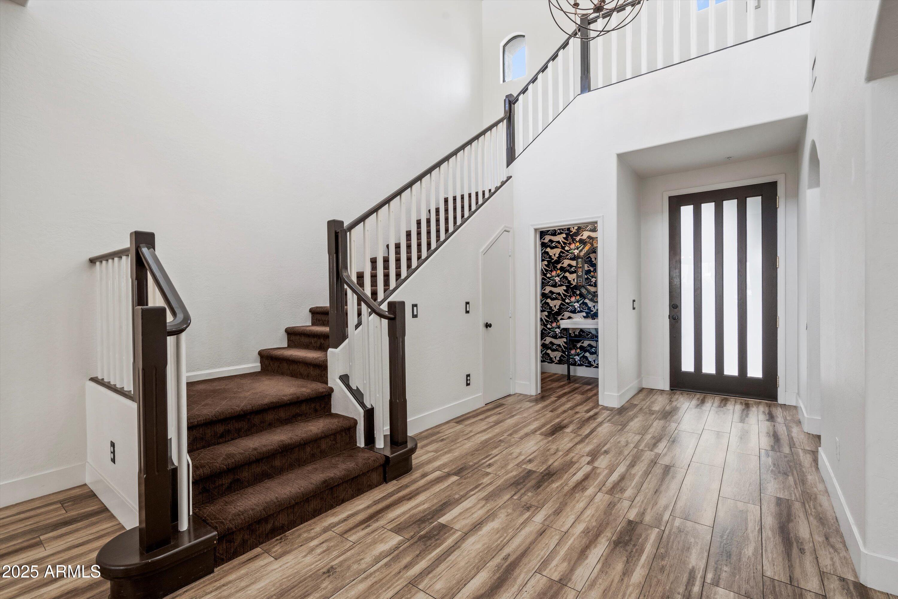 20802 N GRAYHAWK Drive 1123