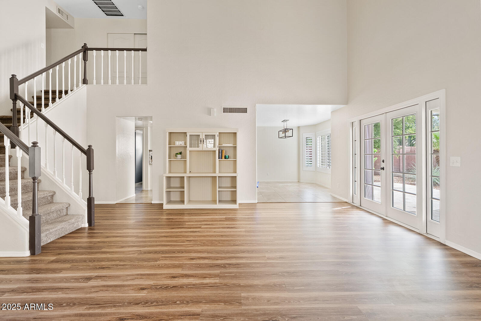 861 W SHELLFISH Drive