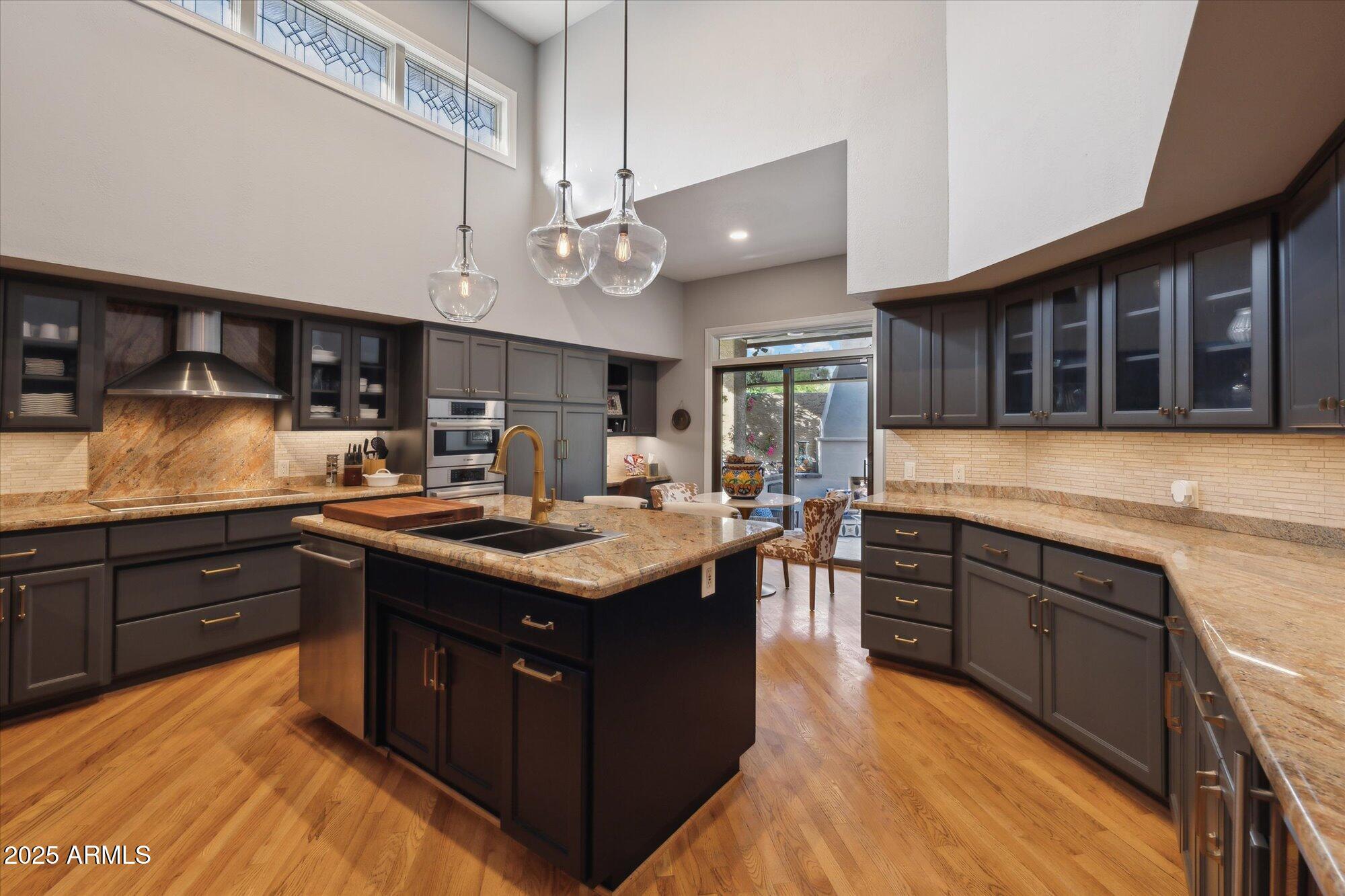 3108 E SAN JUAN Avenue