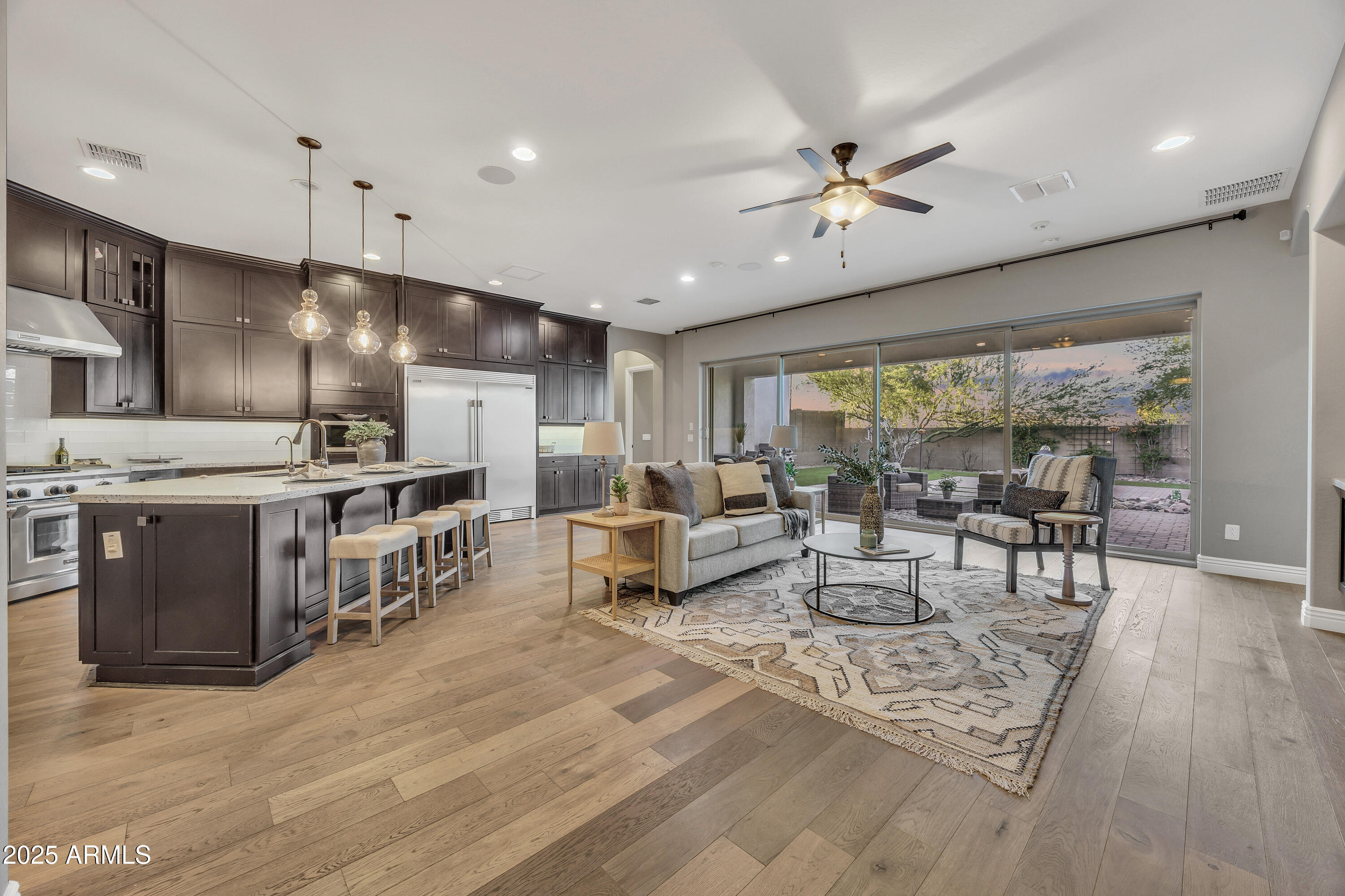 4254 E VALENCIA Drive