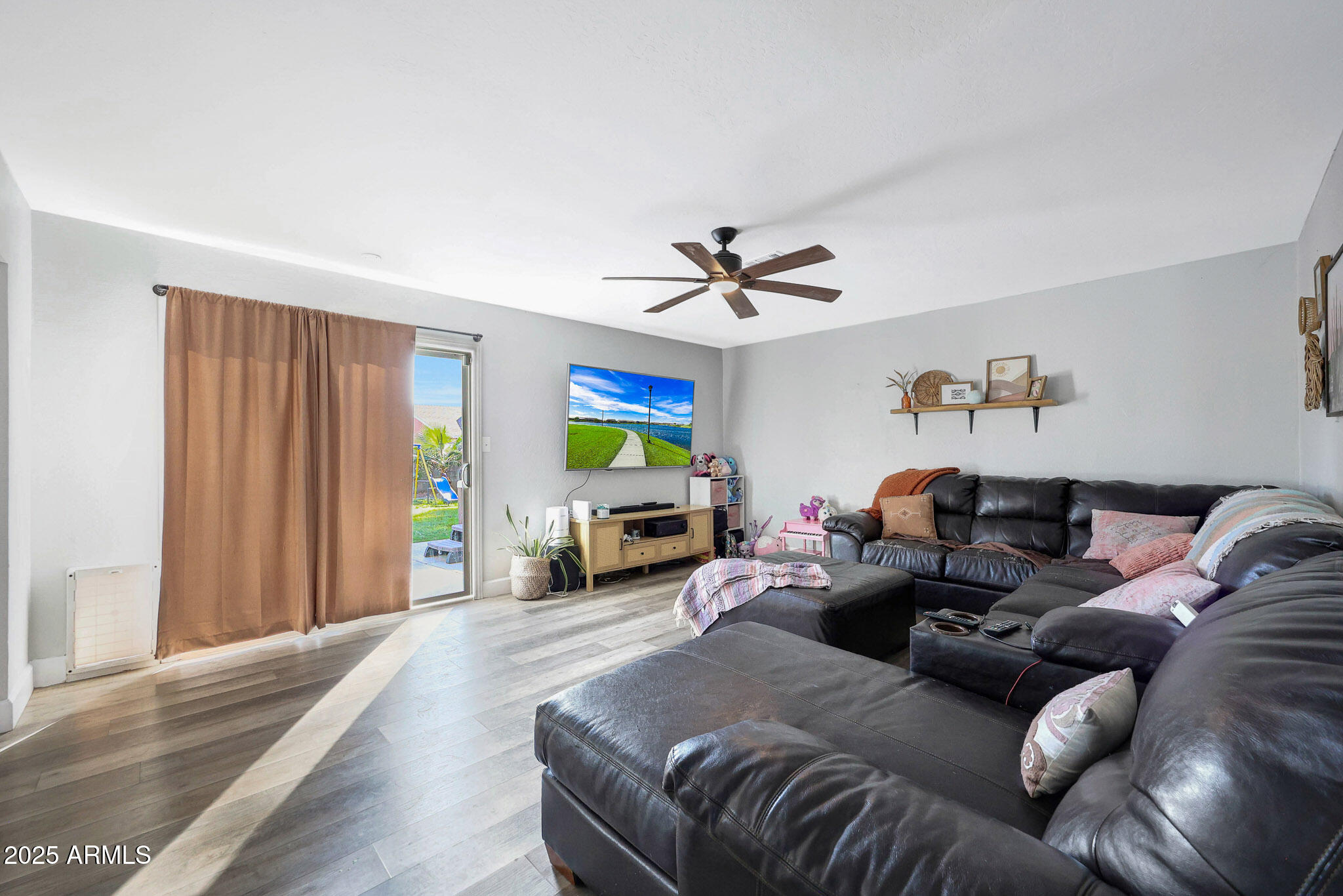 2353 W TIERRA BUENA Lane