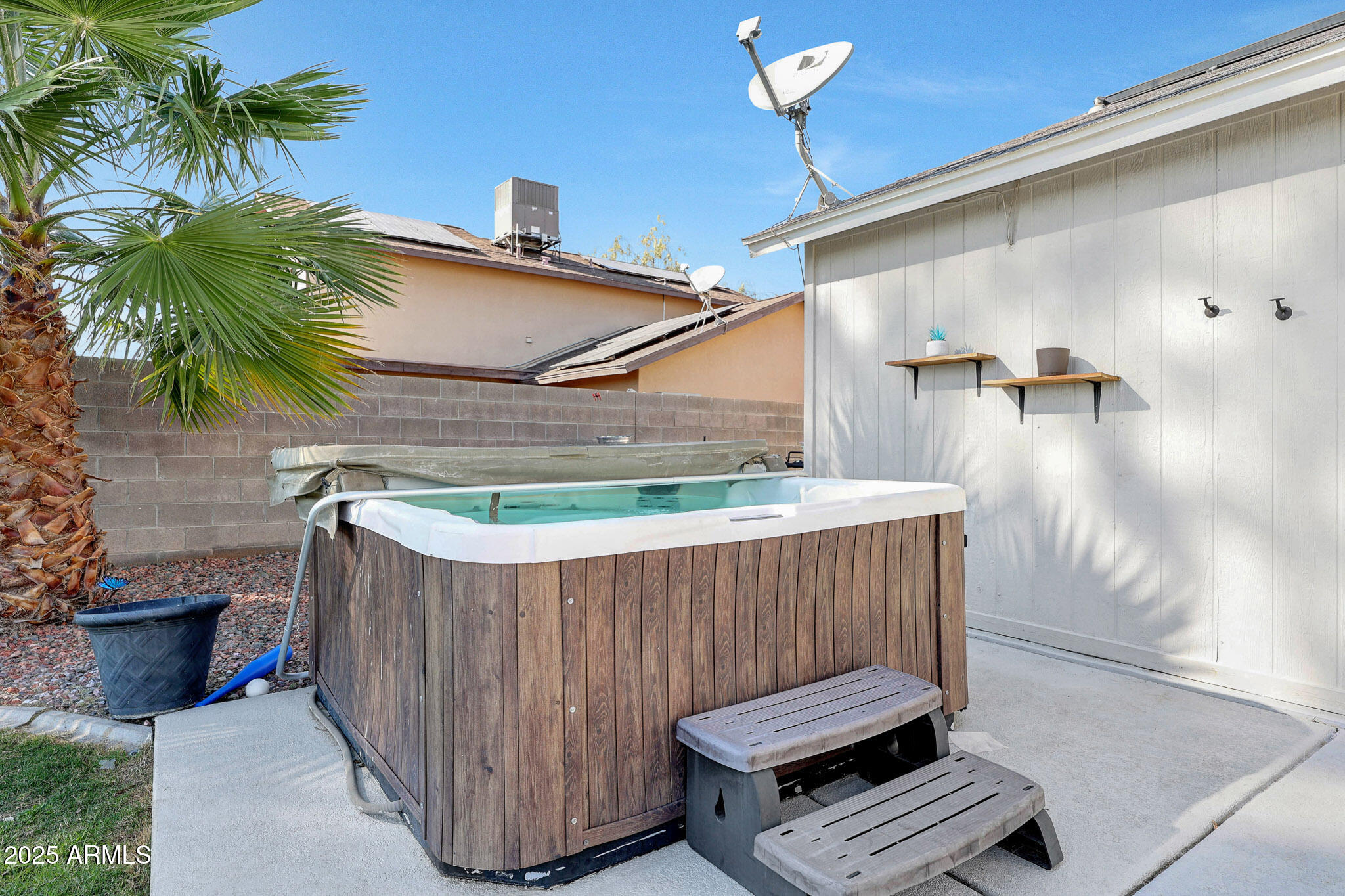 2353 W TIERRA BUENA Lane