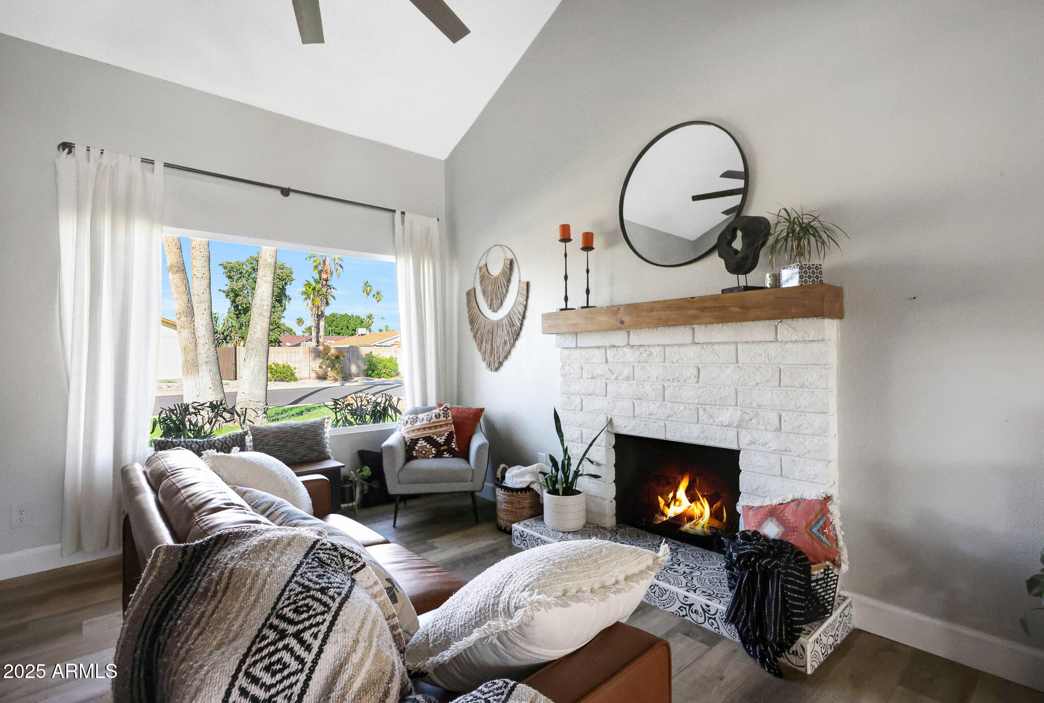 2353 W TIERRA BUENA Lane