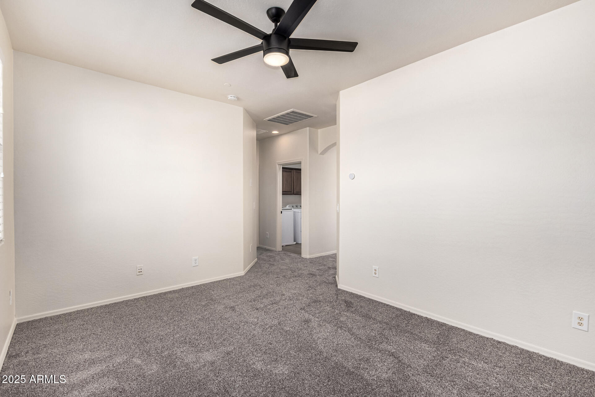 4258 E LEXINGTON Avenue