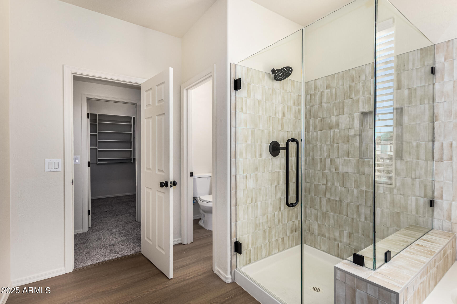 4258 E LEXINGTON Avenue