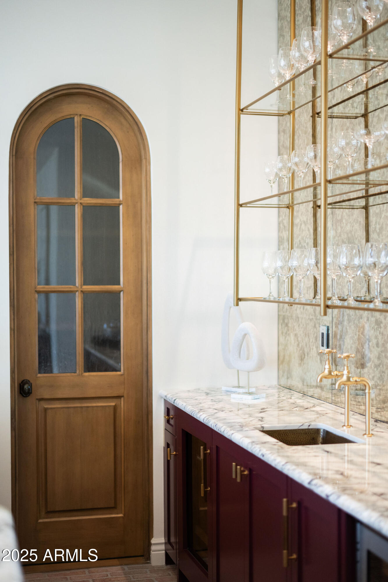 5902 E CACTUS WREN Road