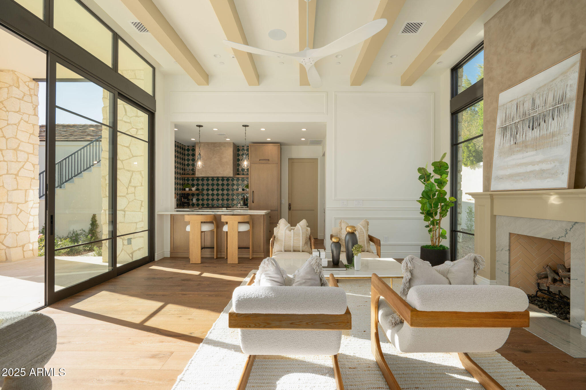 5902 E CACTUS WREN Road