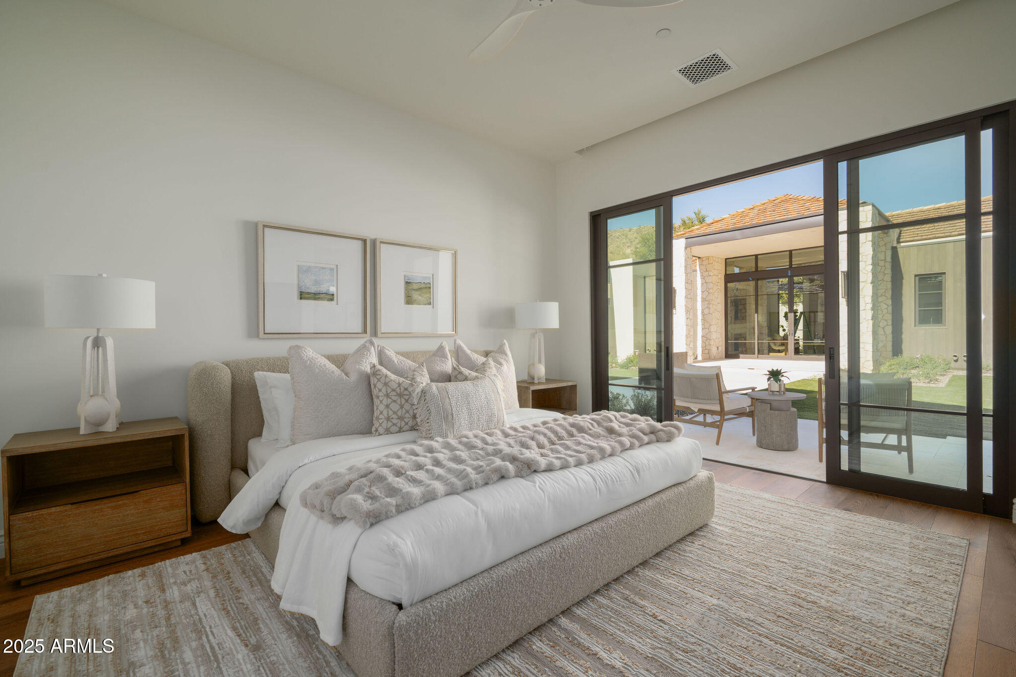 5902 E CACTUS WREN Road