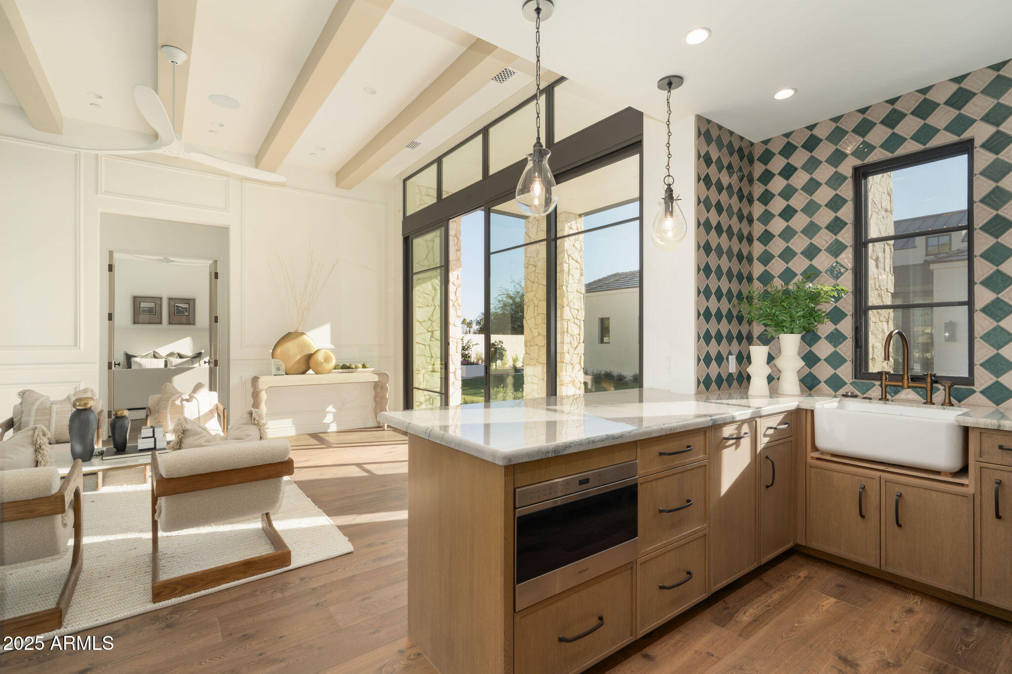 5902 E CACTUS WREN Road