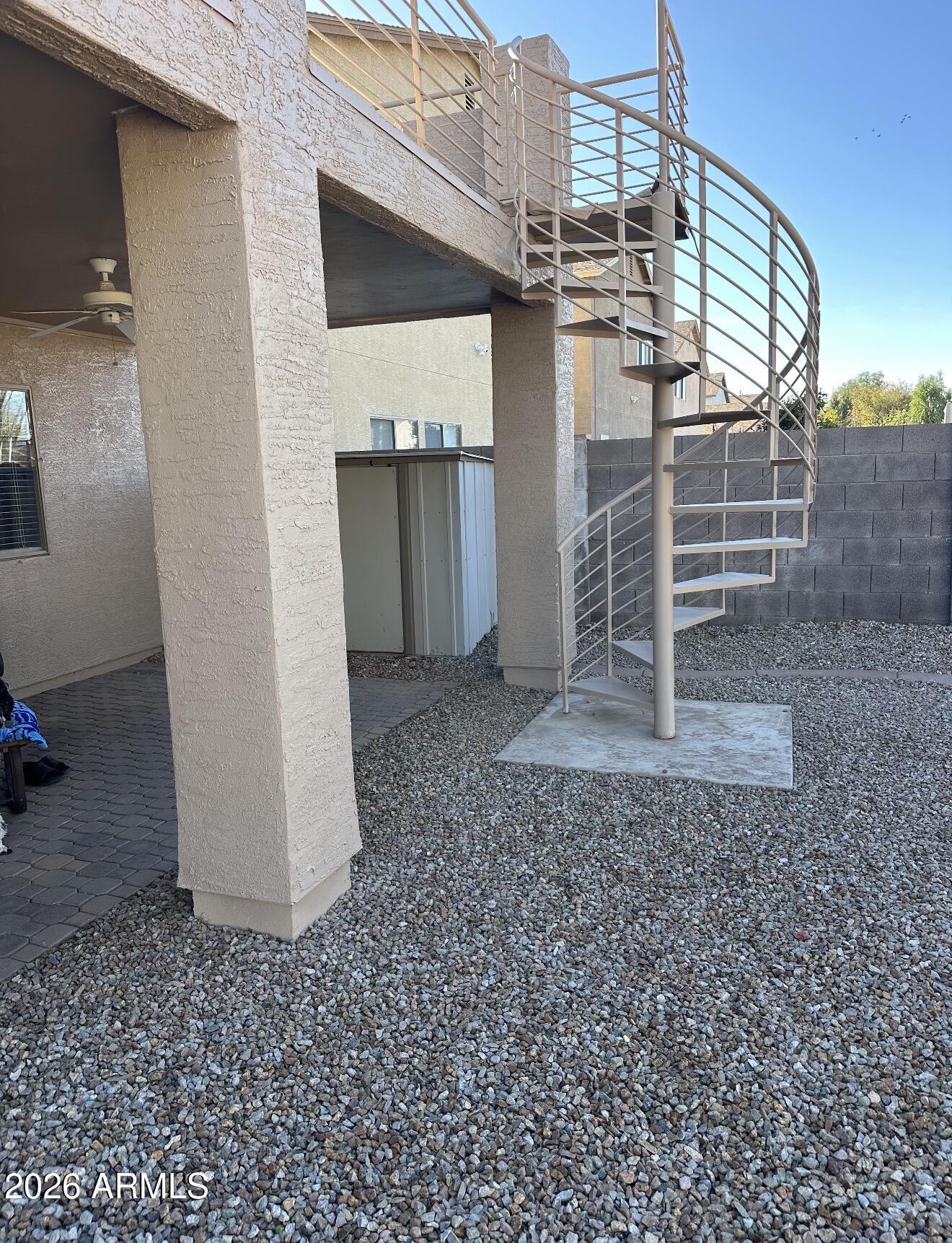 1126 E Silktassel Trail