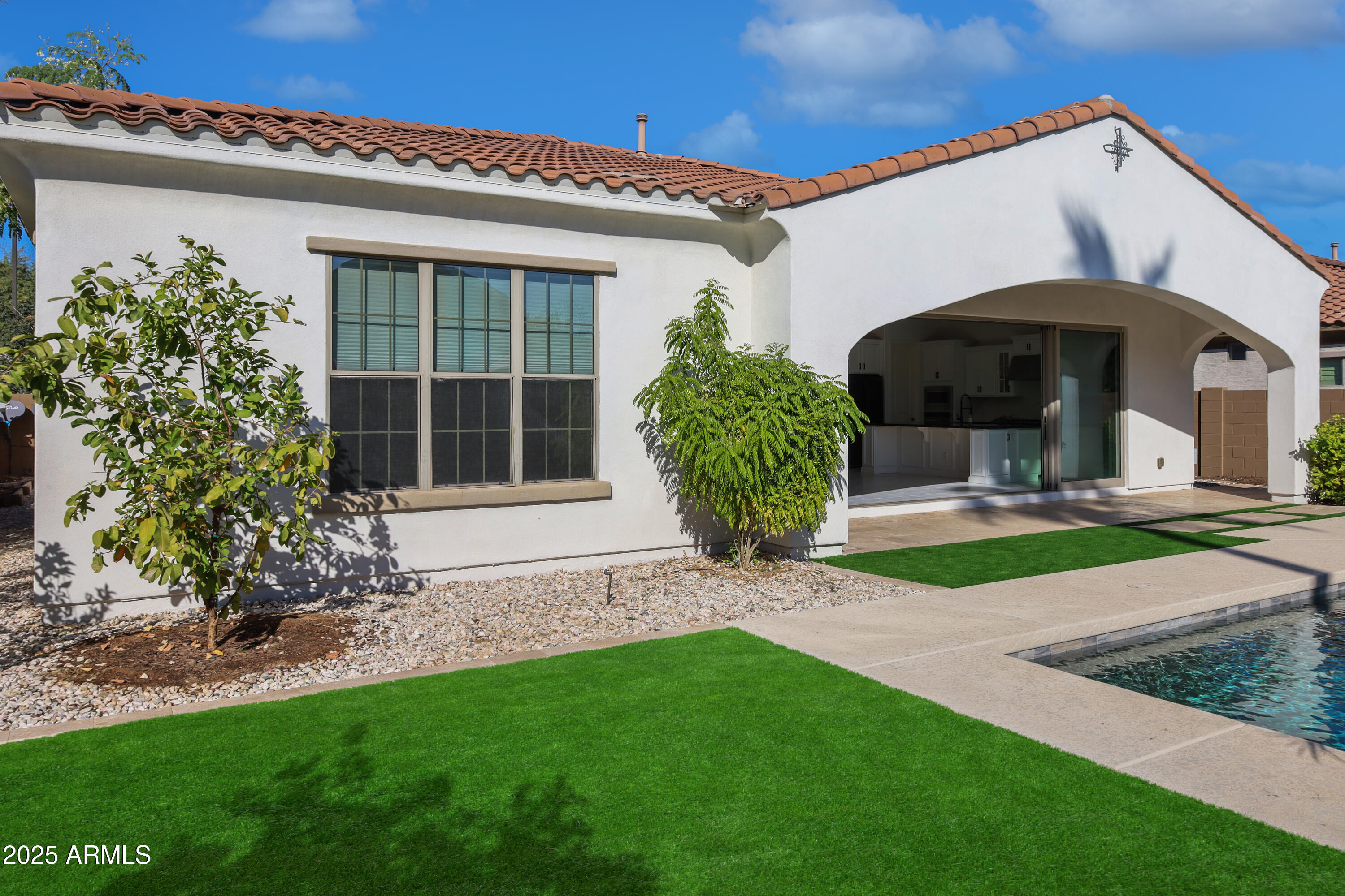 1555 W Sea Fog Drive