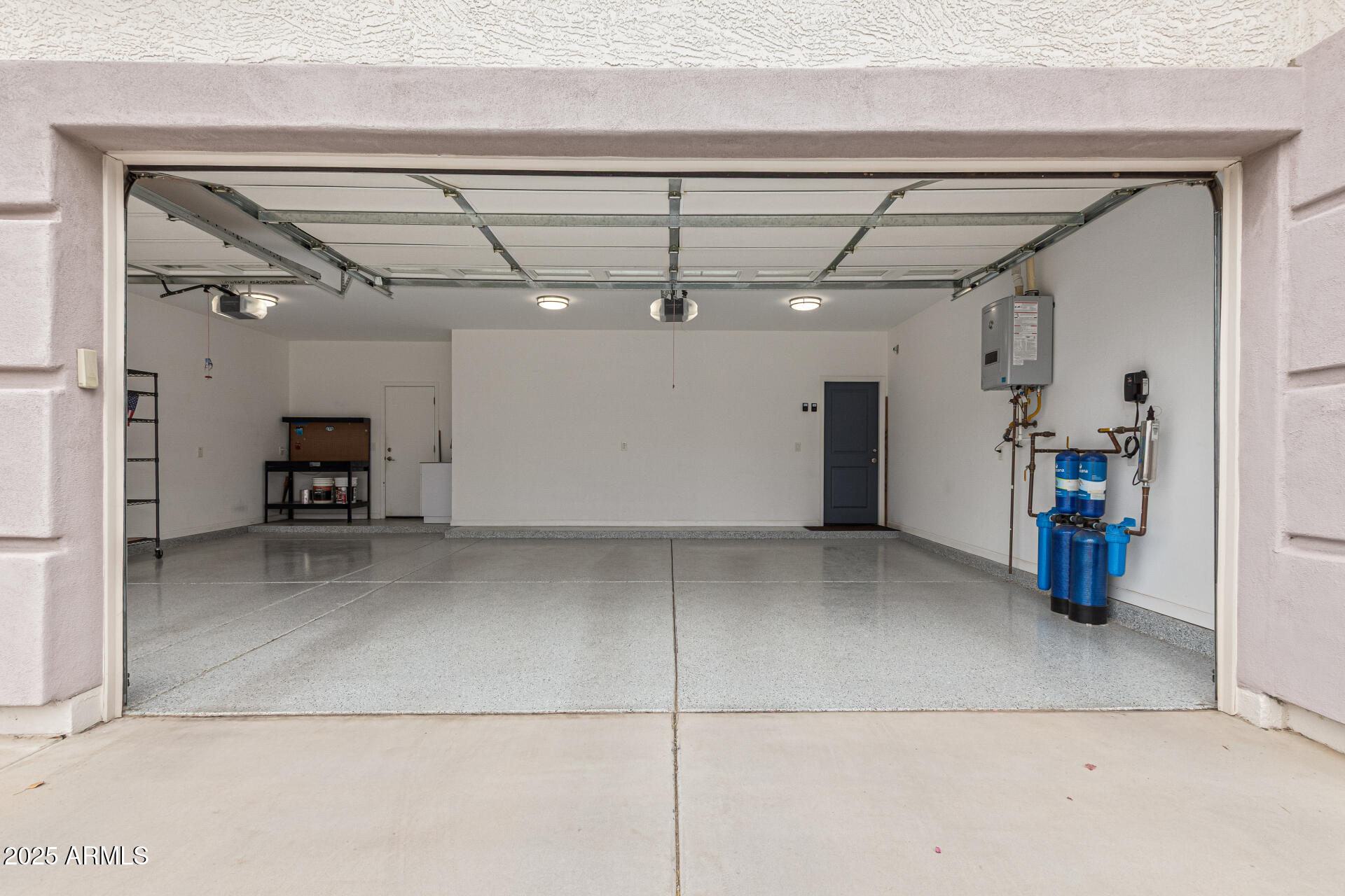 2818 E TEAKWOOD Place