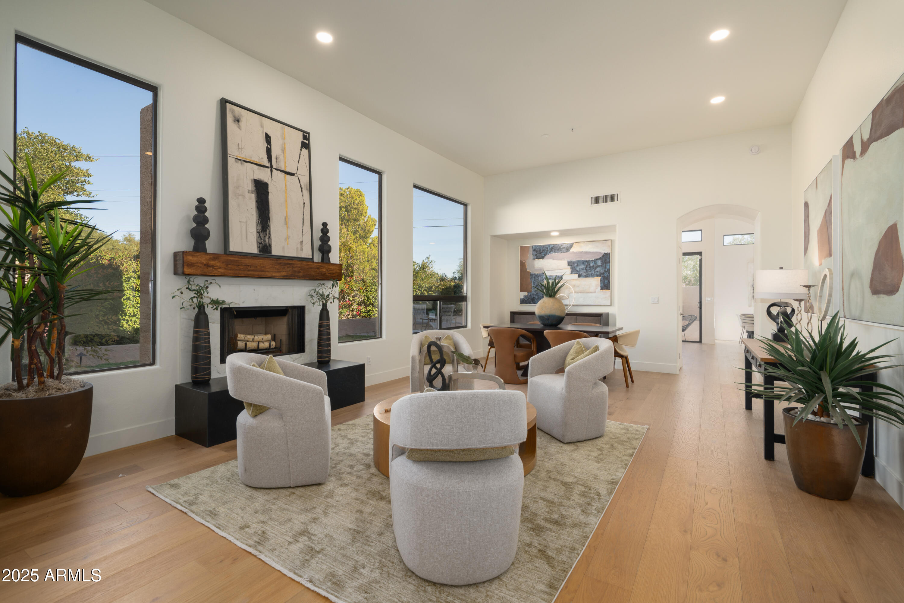 8100 E CAMELBACK Road 175