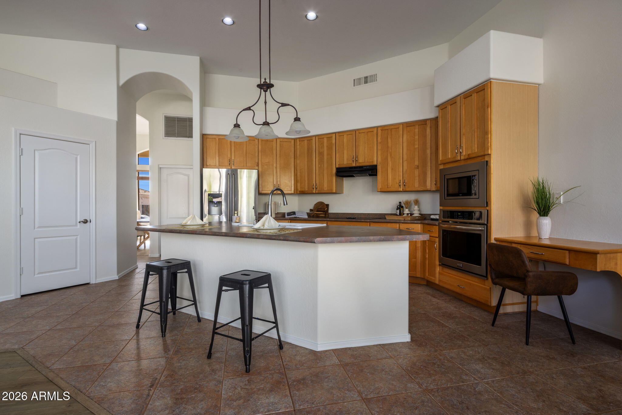 7652 E SOFTWIND Drive