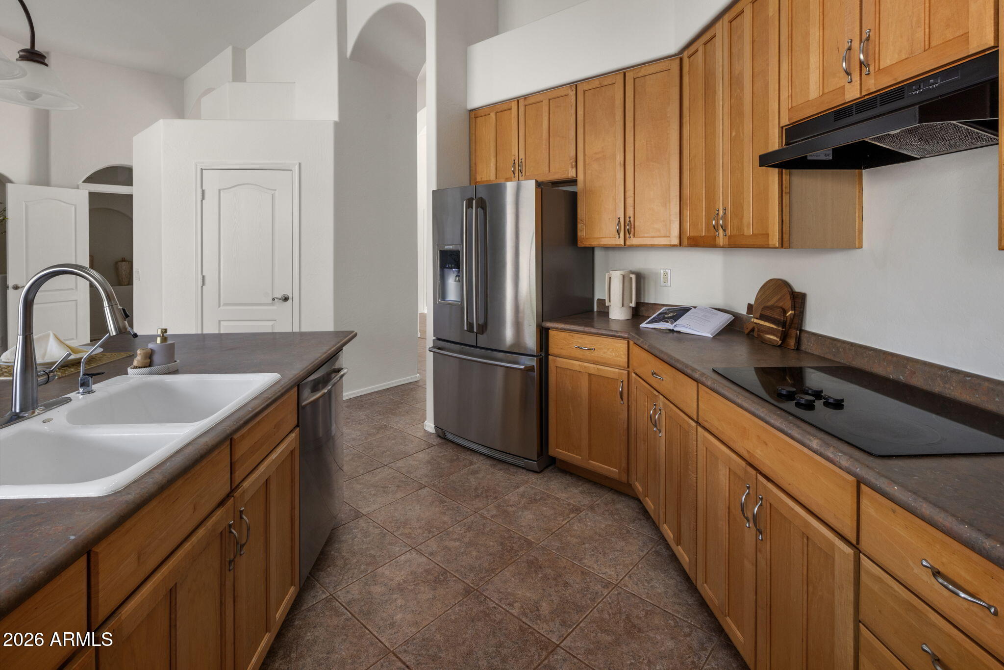 7652 E SOFTWIND Drive