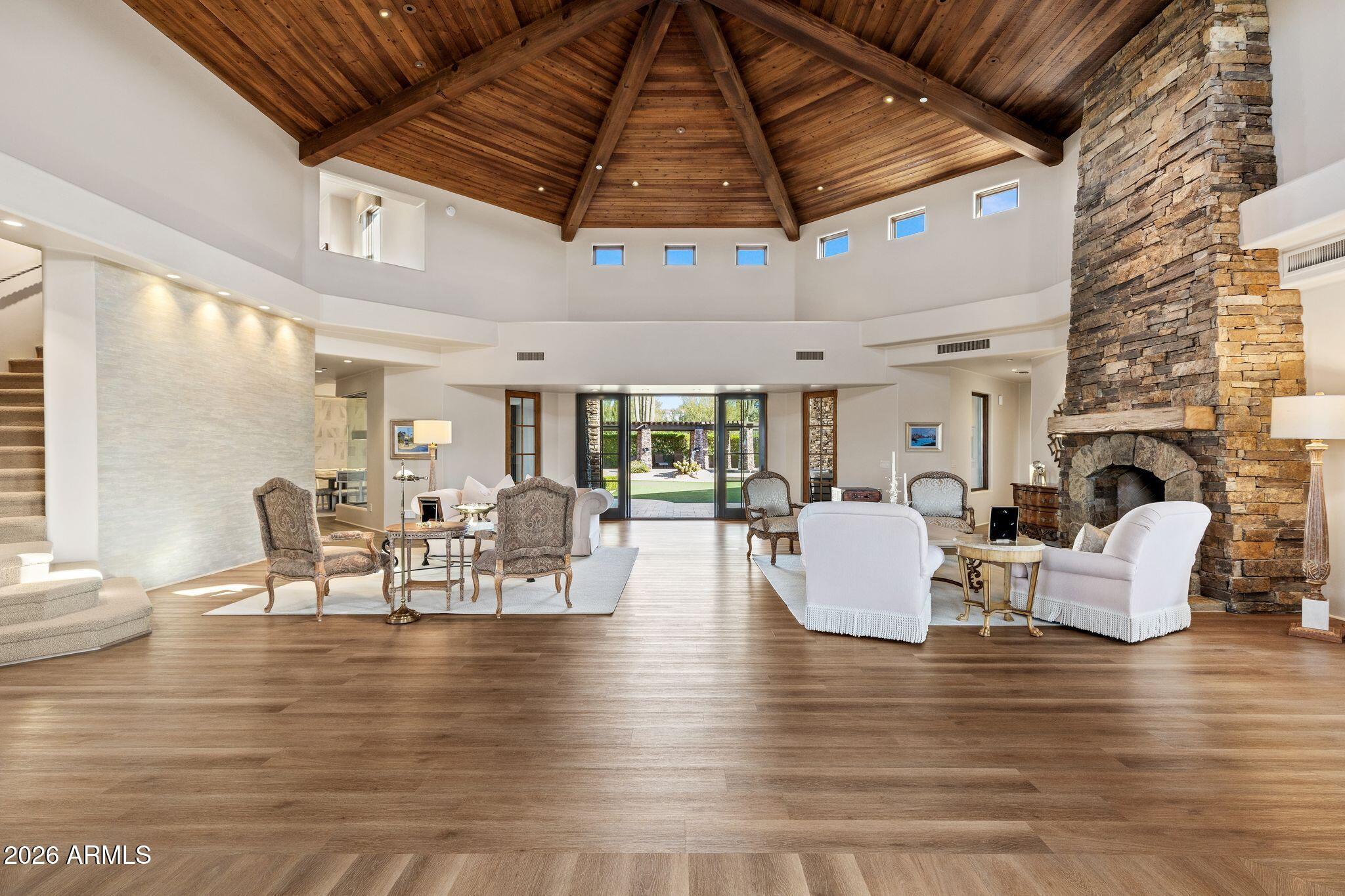 9290 E THOMPSON PEAK Parkway 493